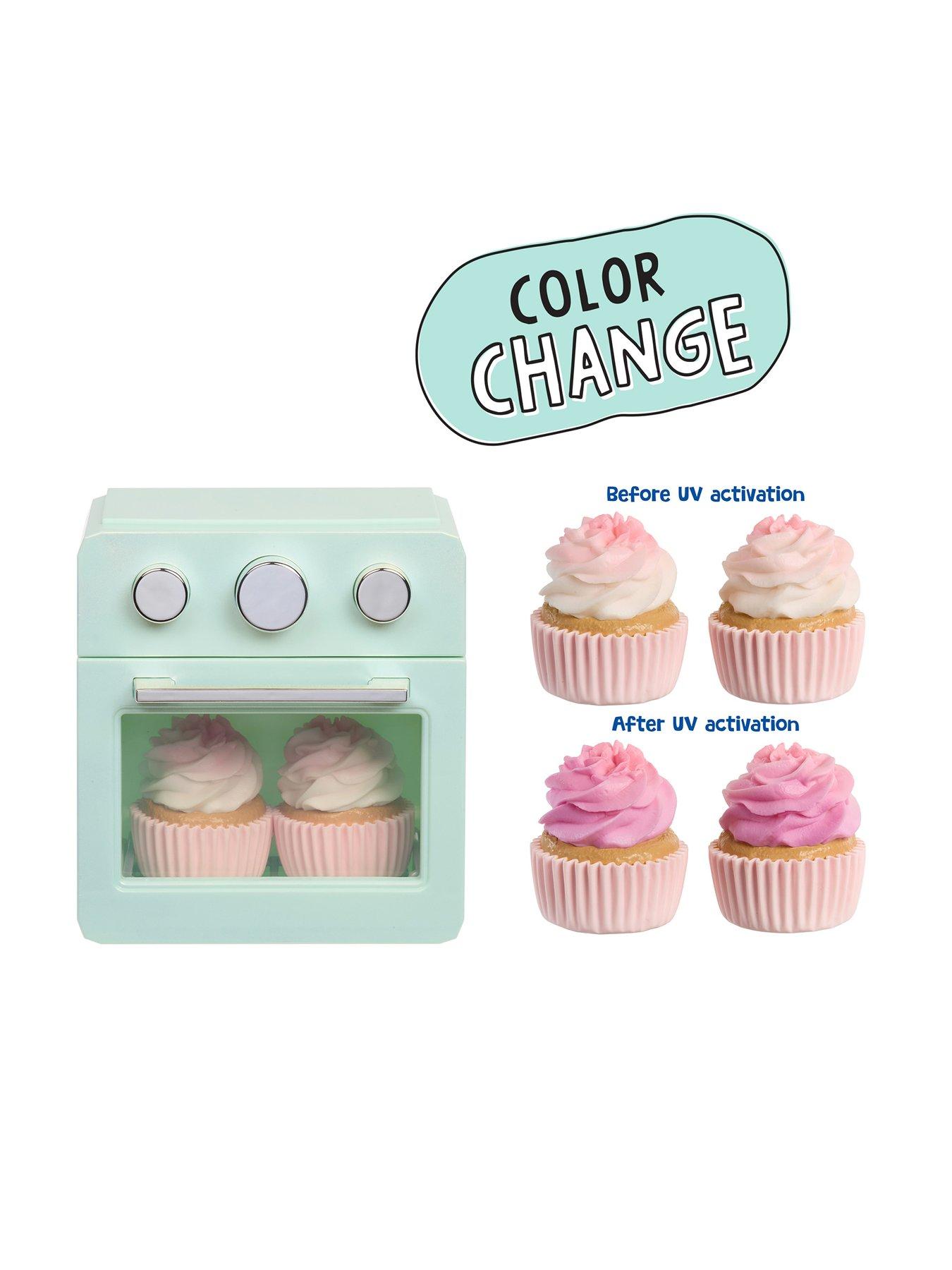 Image 3 of 7 of Little Tikes Sweet Spaces Mini Oven with Colour-Change Cupcakes