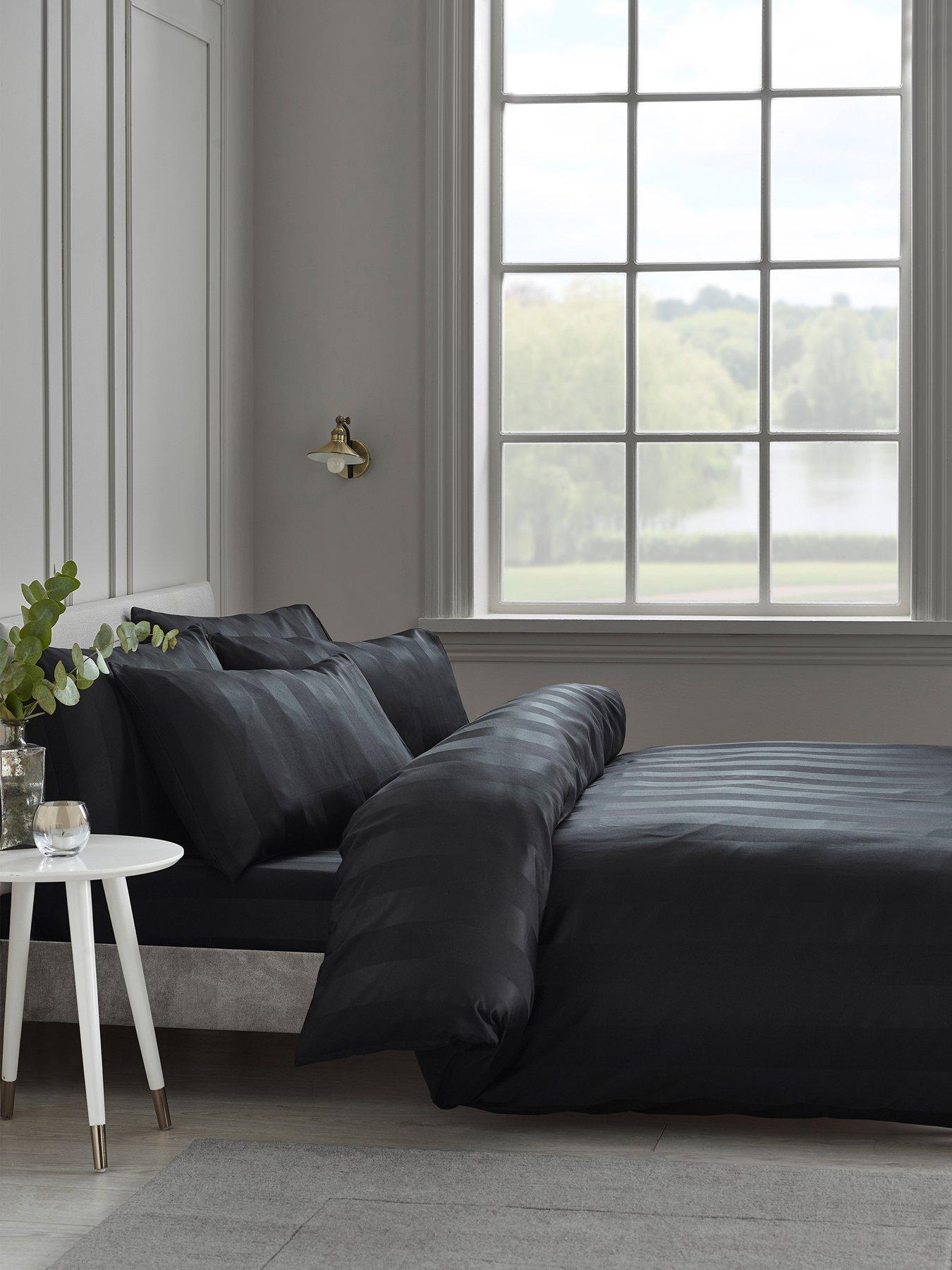 Catherine Lansfield So Soft Satin Stripe Duvet Set Black