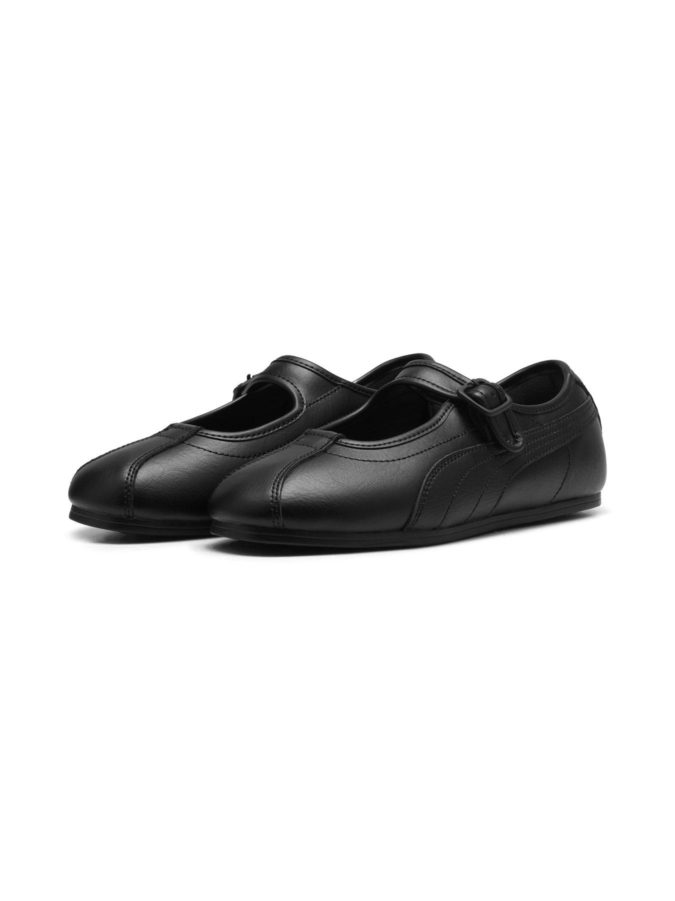 Image 6 of 6 of Puma Tacklette Sneakers - Black