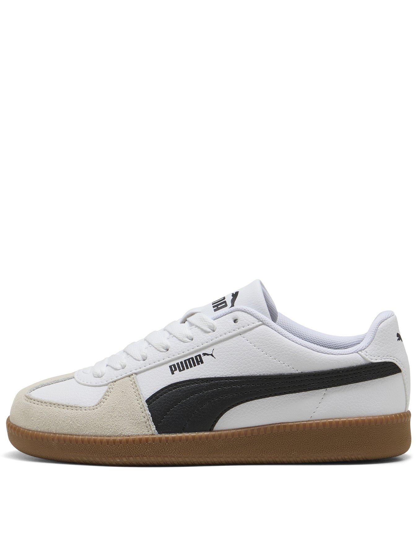 Image 1 of 6 of Puma Junior Boys Club Trainers &nbsp;- White