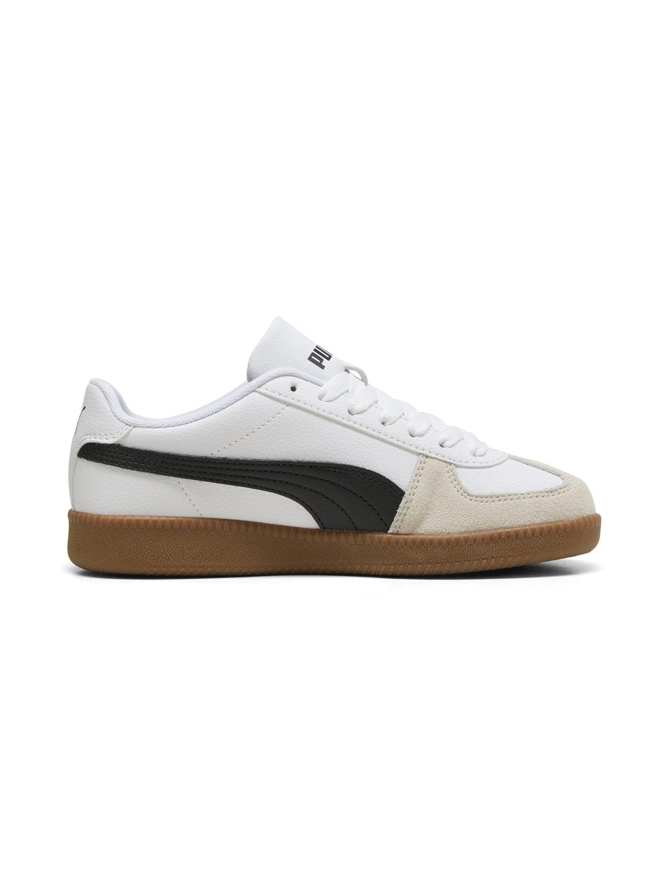 Image 6 of 6 of Puma Junior Boys Club Trainers &nbsp;- White