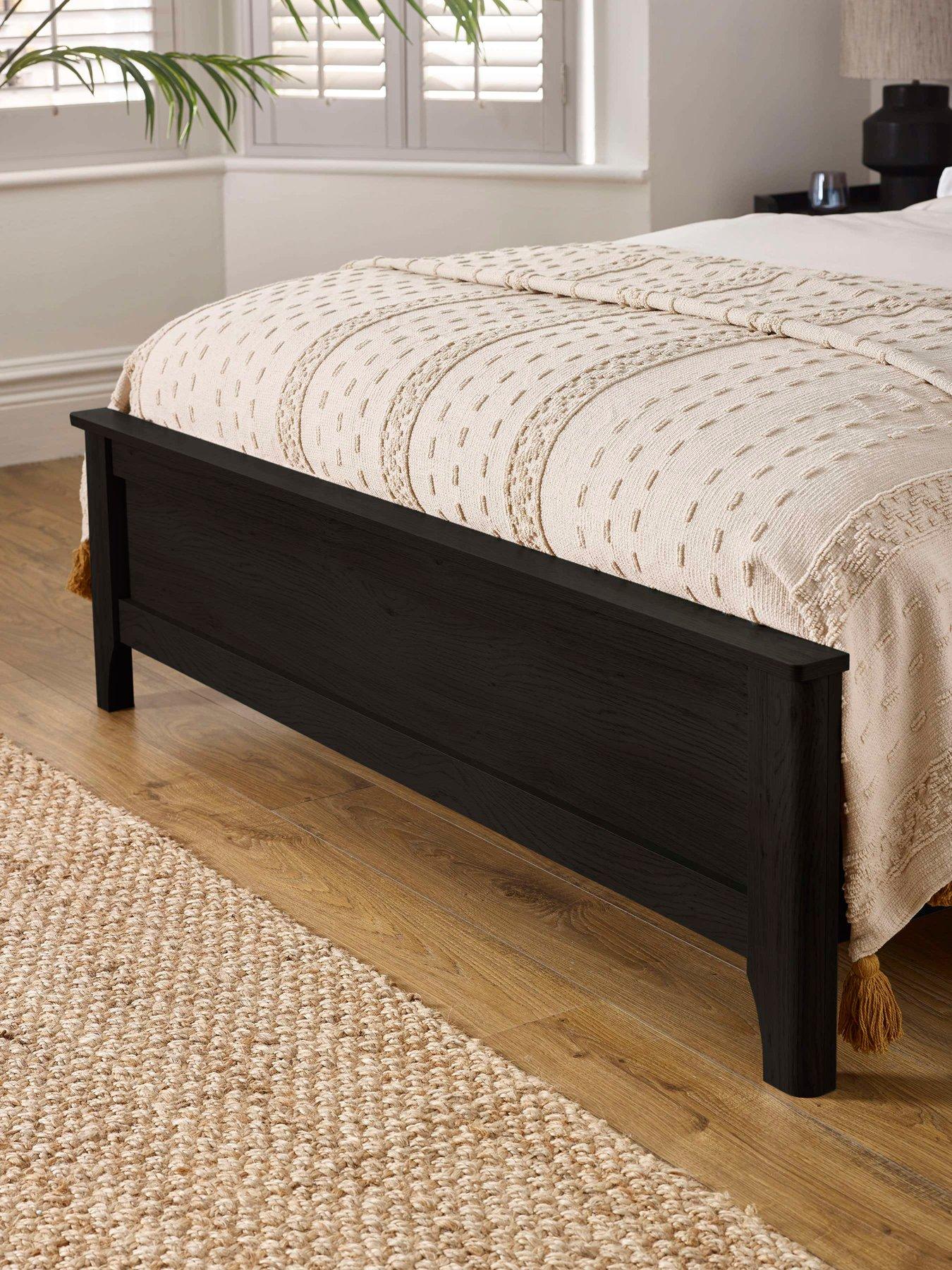 Image 5 of 6 of Julian Bowen Sydney&nbsp;Bed Rattan Effect - Black Ash