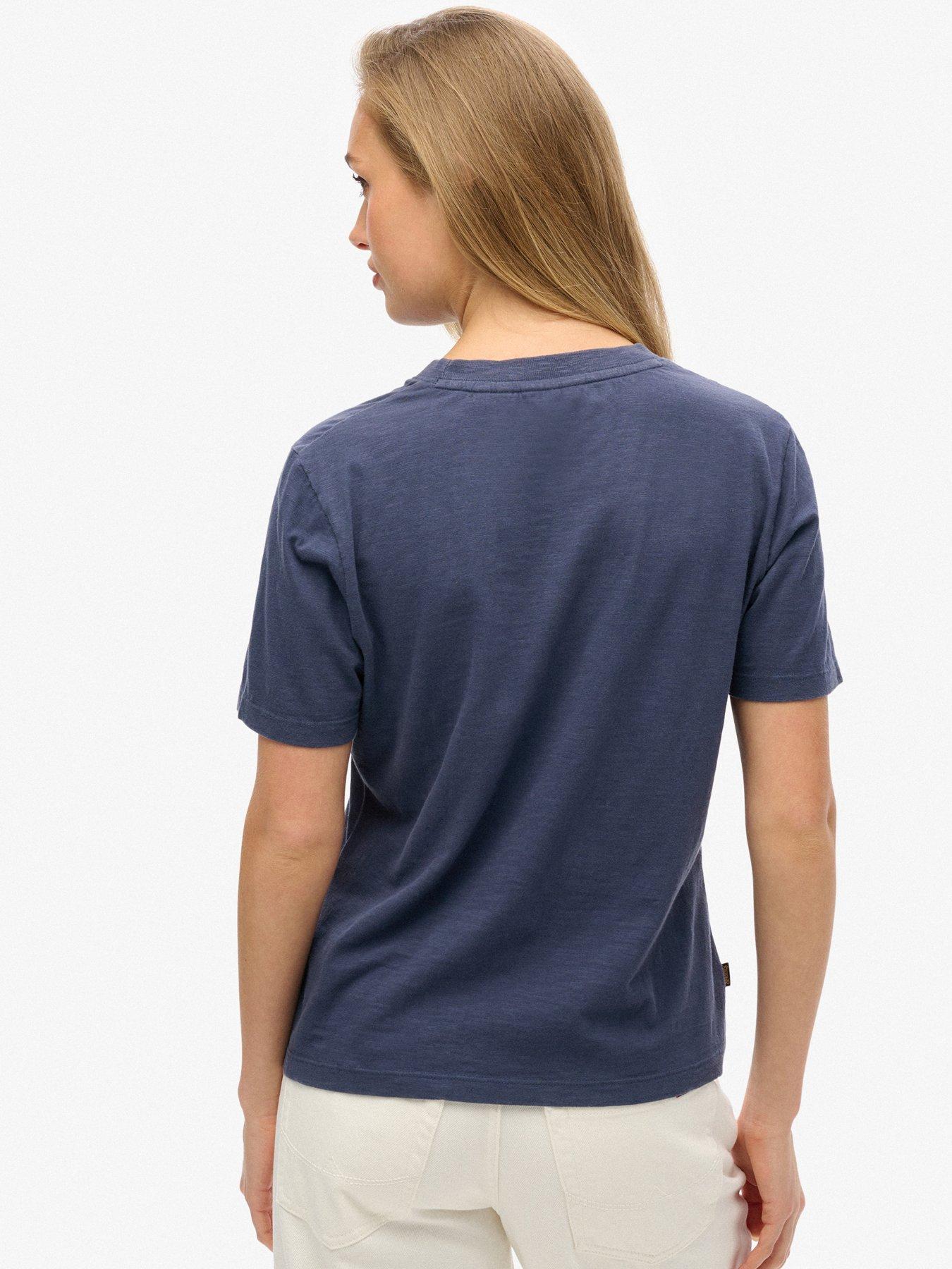 Image 2 of 5 of Superdry Essential Logo Washed T-Shirt - Classic Navy