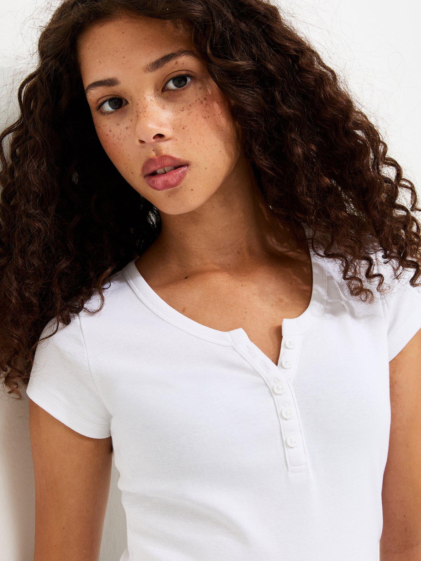 Image 4 of 6 of New Look 915 White Half Placket Tee
