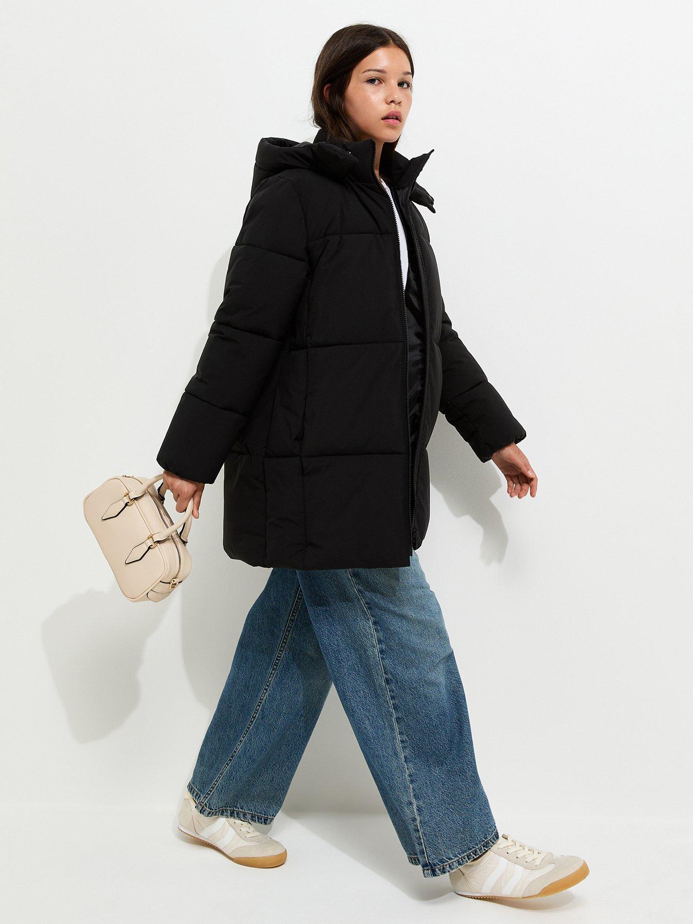Image 3 of 5 of New Look 915 Girls Black Regular Long Line Puffer Jacket