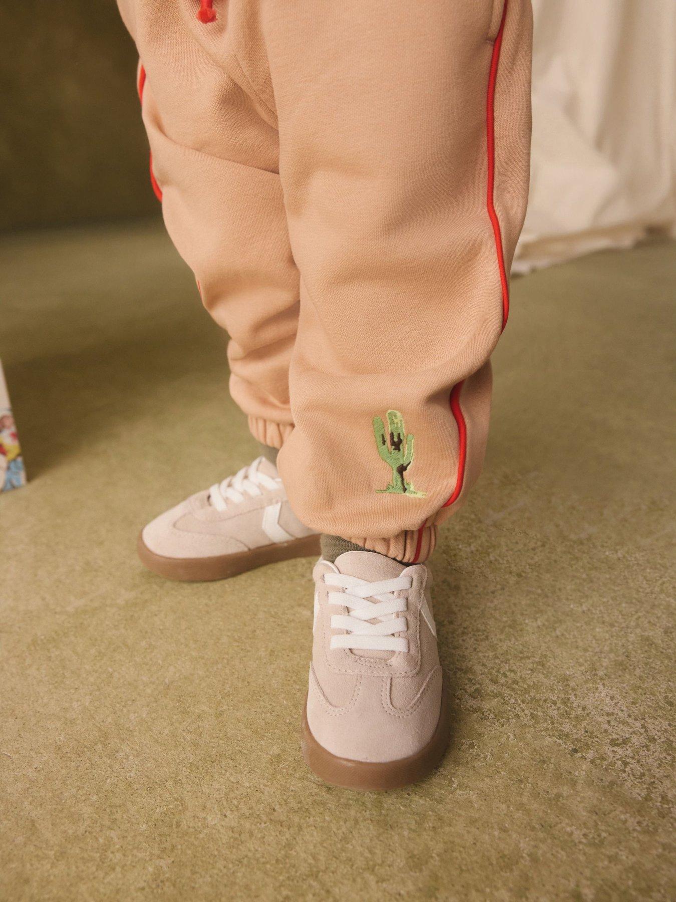 Image 7 of 7 of Cath Kidston Younger Boys 2 Piece Sweat Set - Multi
