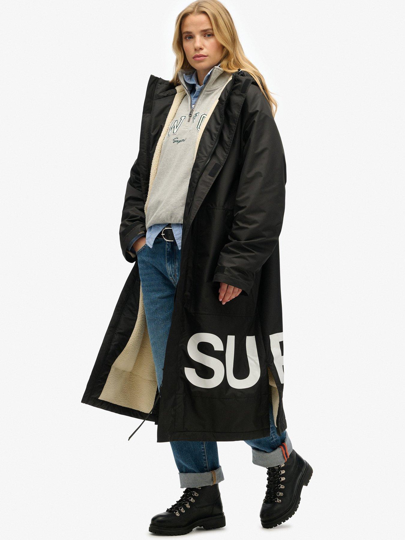 Image 4 of 6 of Superdry Superdry Robe - Black/White