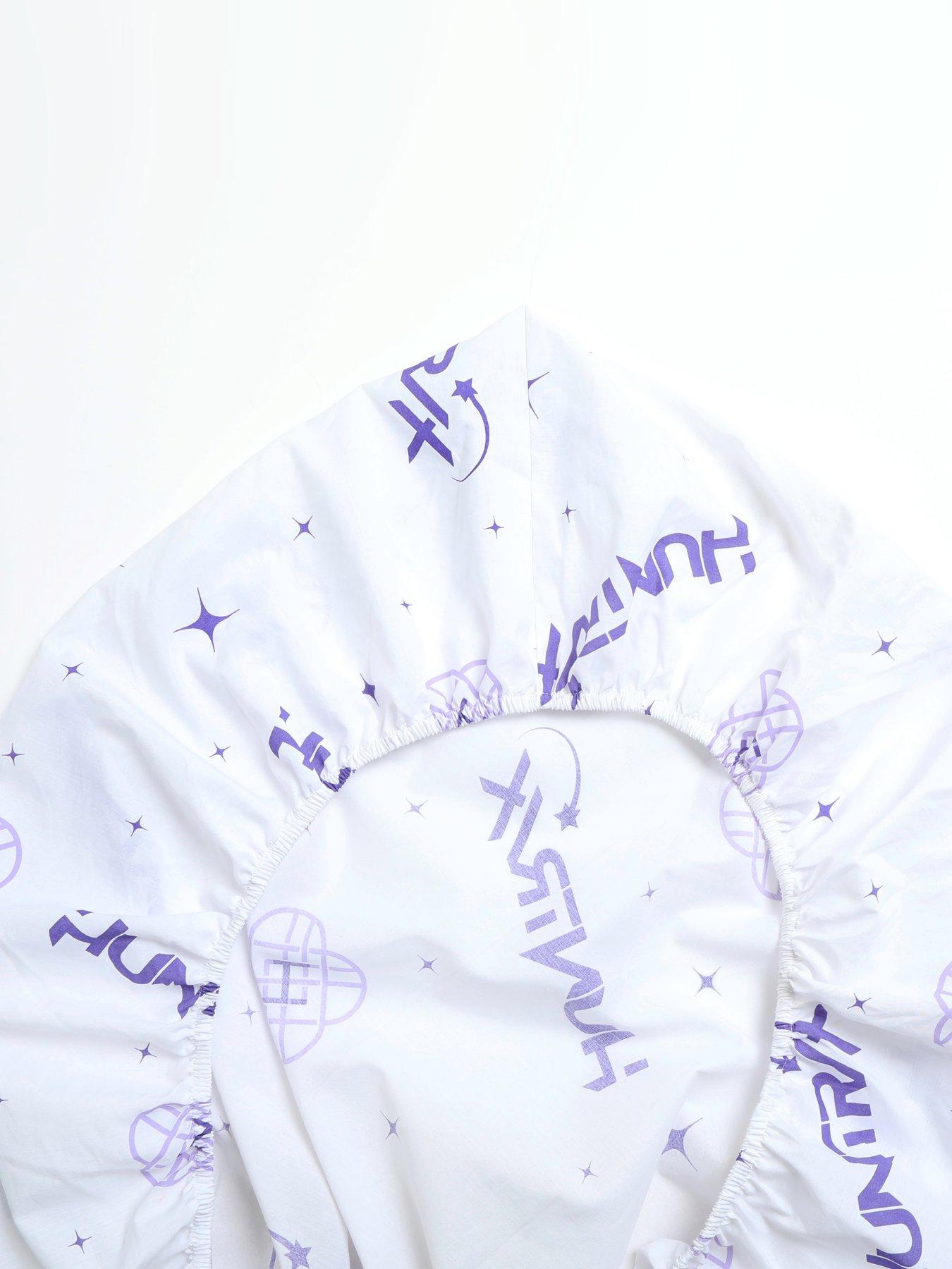 Image 4 of 6 of K-Pop Demon Hunters Fitted Sheet