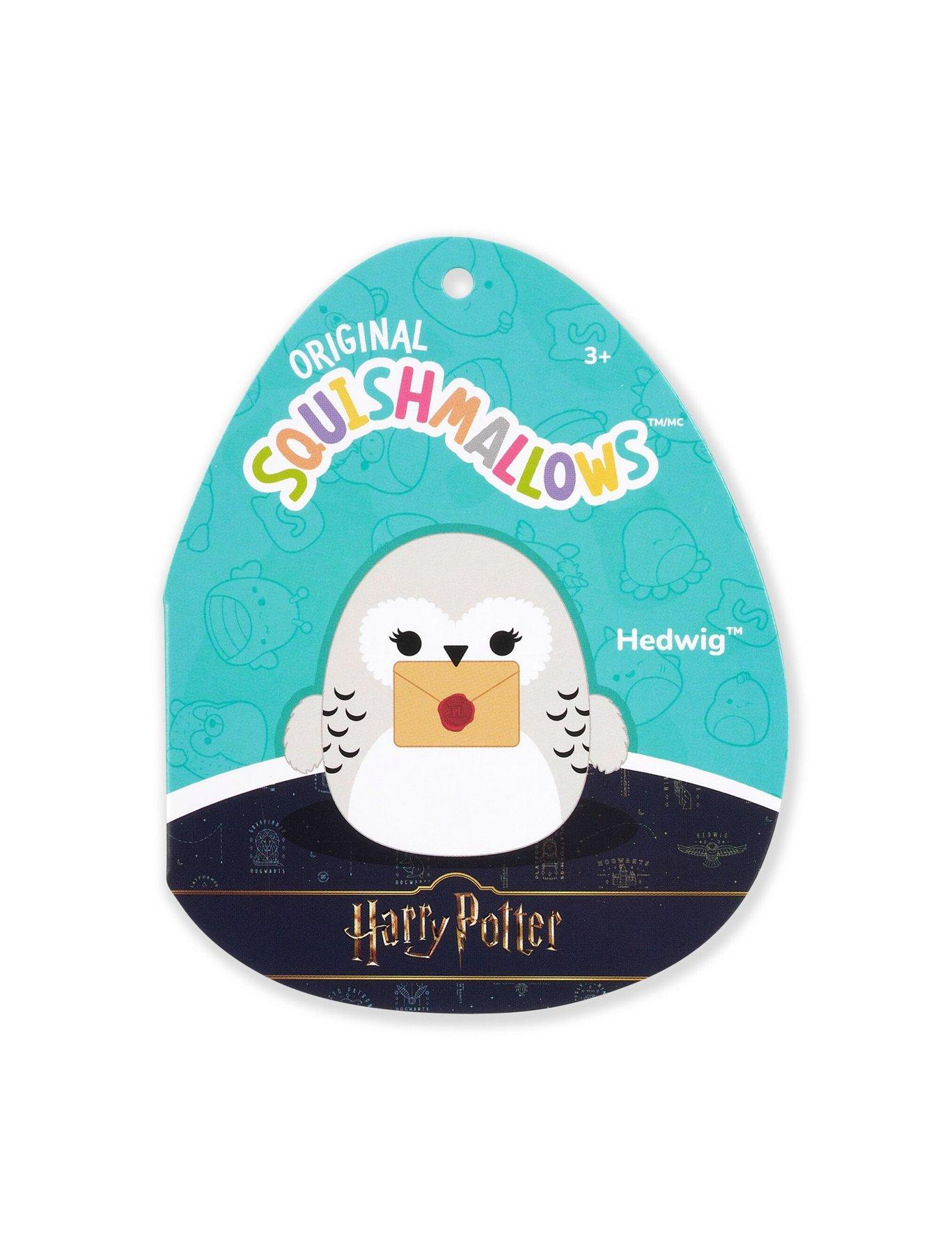 Image 6 of 6 of Squishmallows SQWB - Little Plush (8" WB - Harry Potter - Hedwig Holding Letter) (CP of 6 - Polybagged + UPC Sticker)