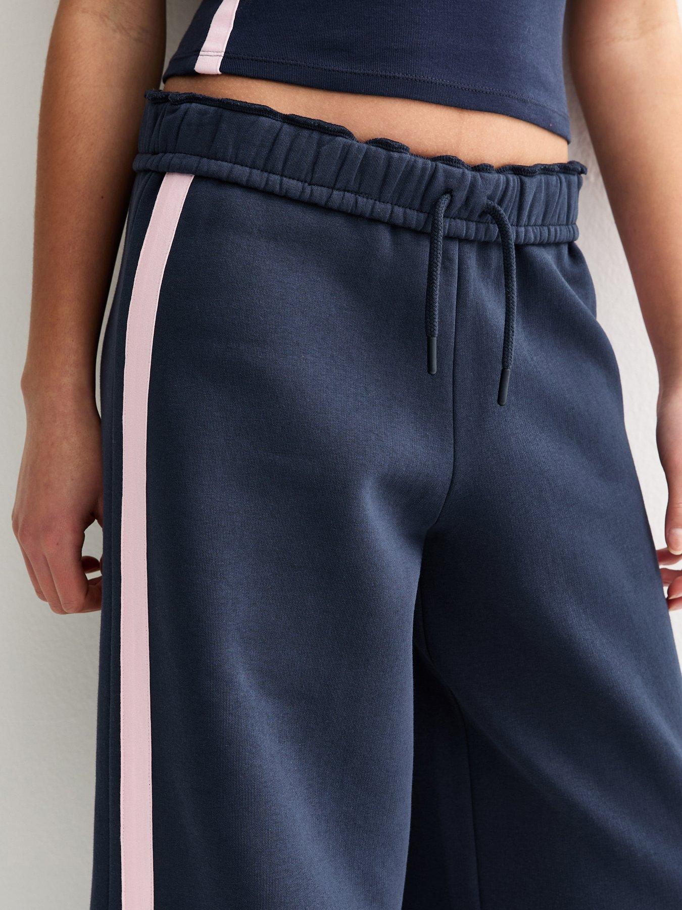 Image 4 of 5 of New Look 915 Girls Foldover Waist Super Wide Leg Jogging Bottoms - Dark Blue