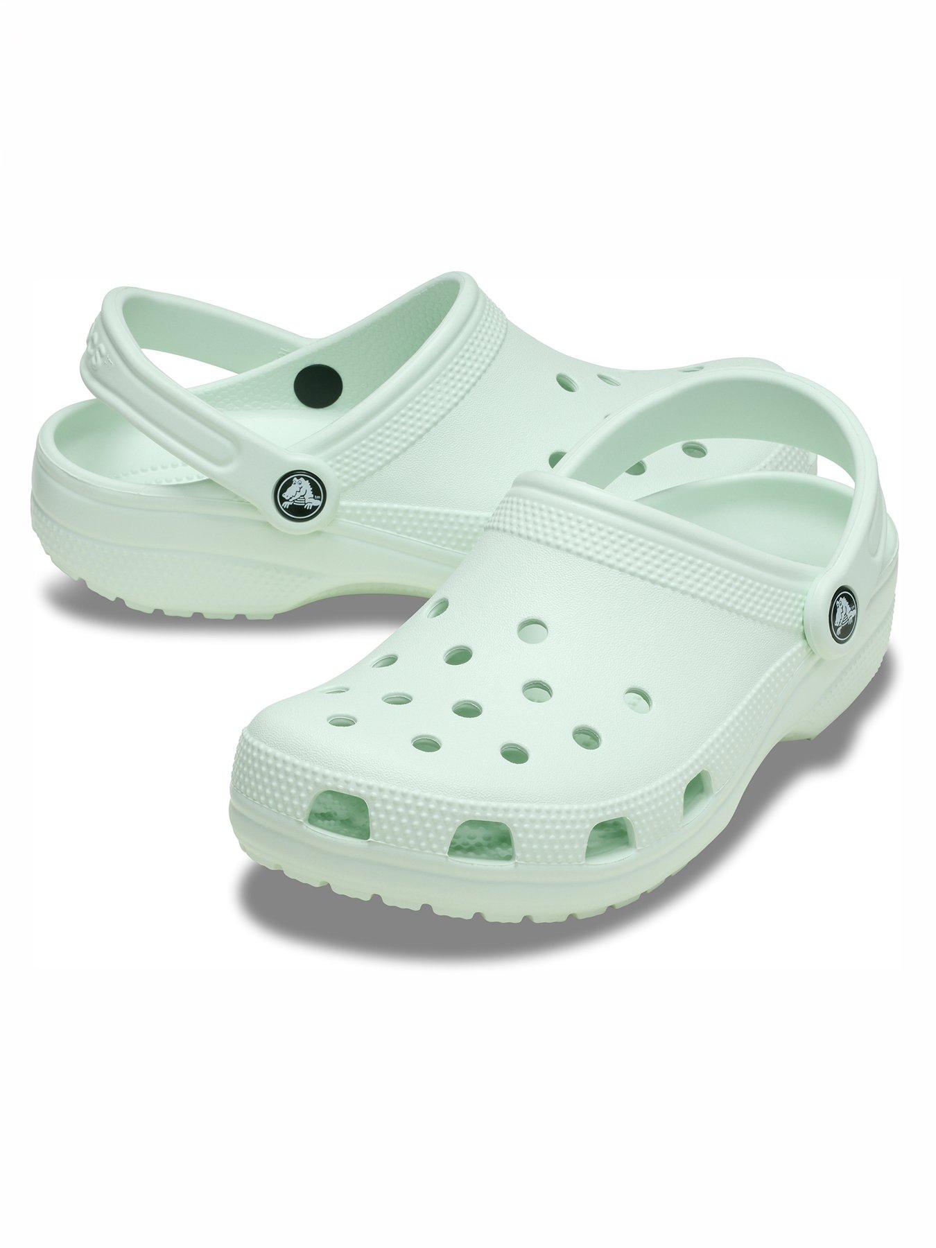 Image 7 of 7 of Crocs Mint Tint Classic Clog - Green