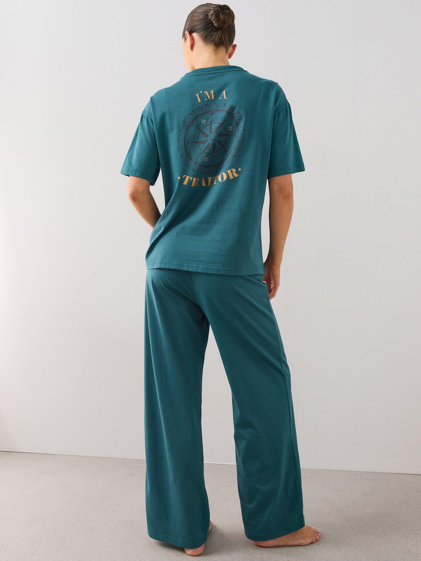 The Very Collection Ladies Traitors Pyjamas - Green