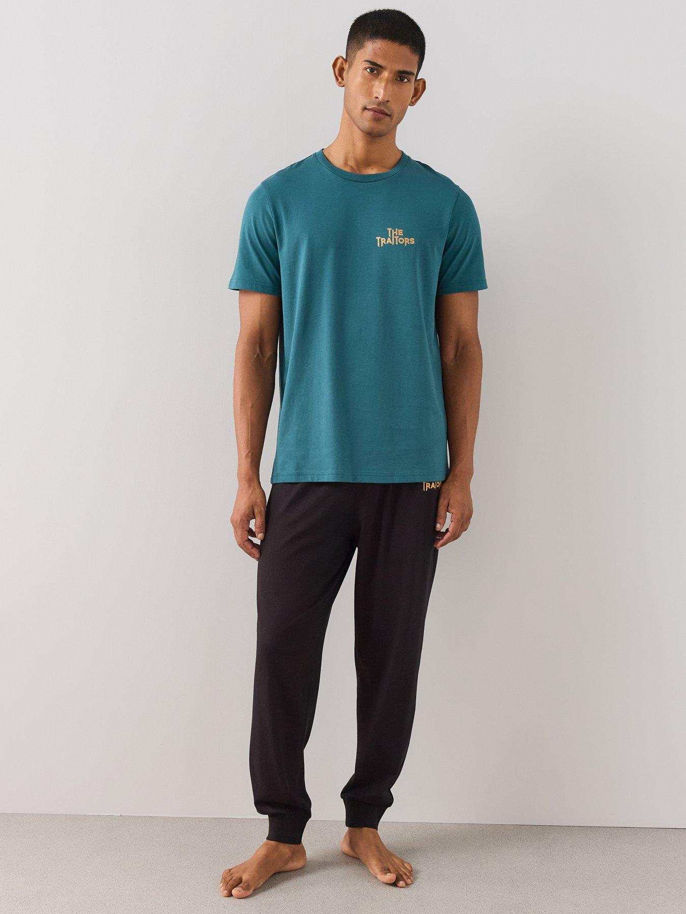 Image 3 of 6 of The Very Collection Mens The Traitors Pyjamas - Green