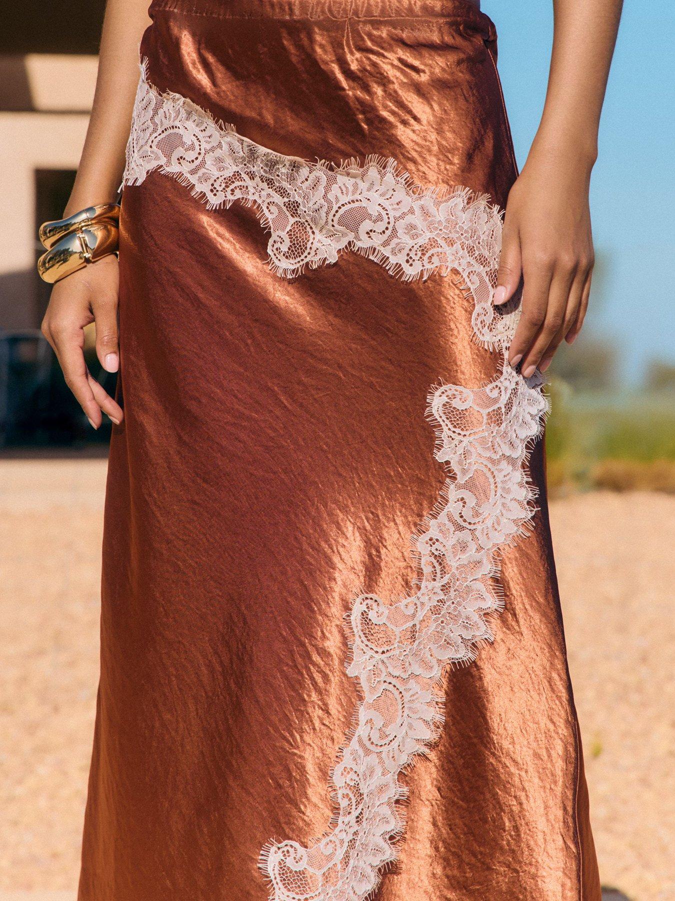 Image 3 of 4 of Friends Like These Asymmetric Lace Hem Satin&nbsp;Skirt - Red