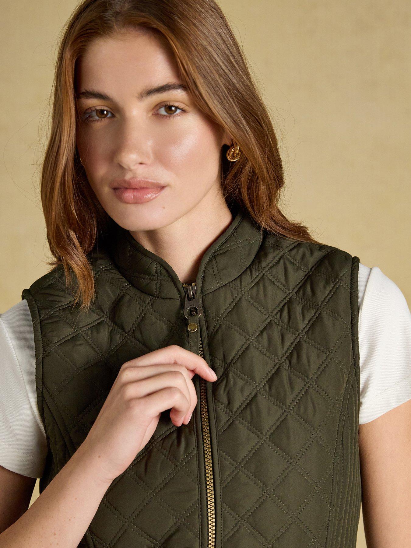 Image 4 of 7 of Joules Women's Minx Diamond Quilted Gilet - Rosemary Green