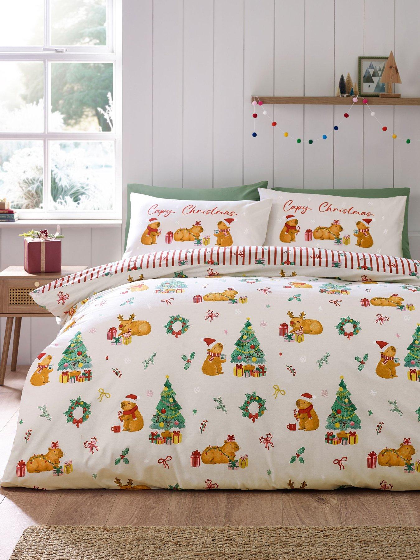 Catherine Lansfield Capybara Christmas Duvet Cover Set