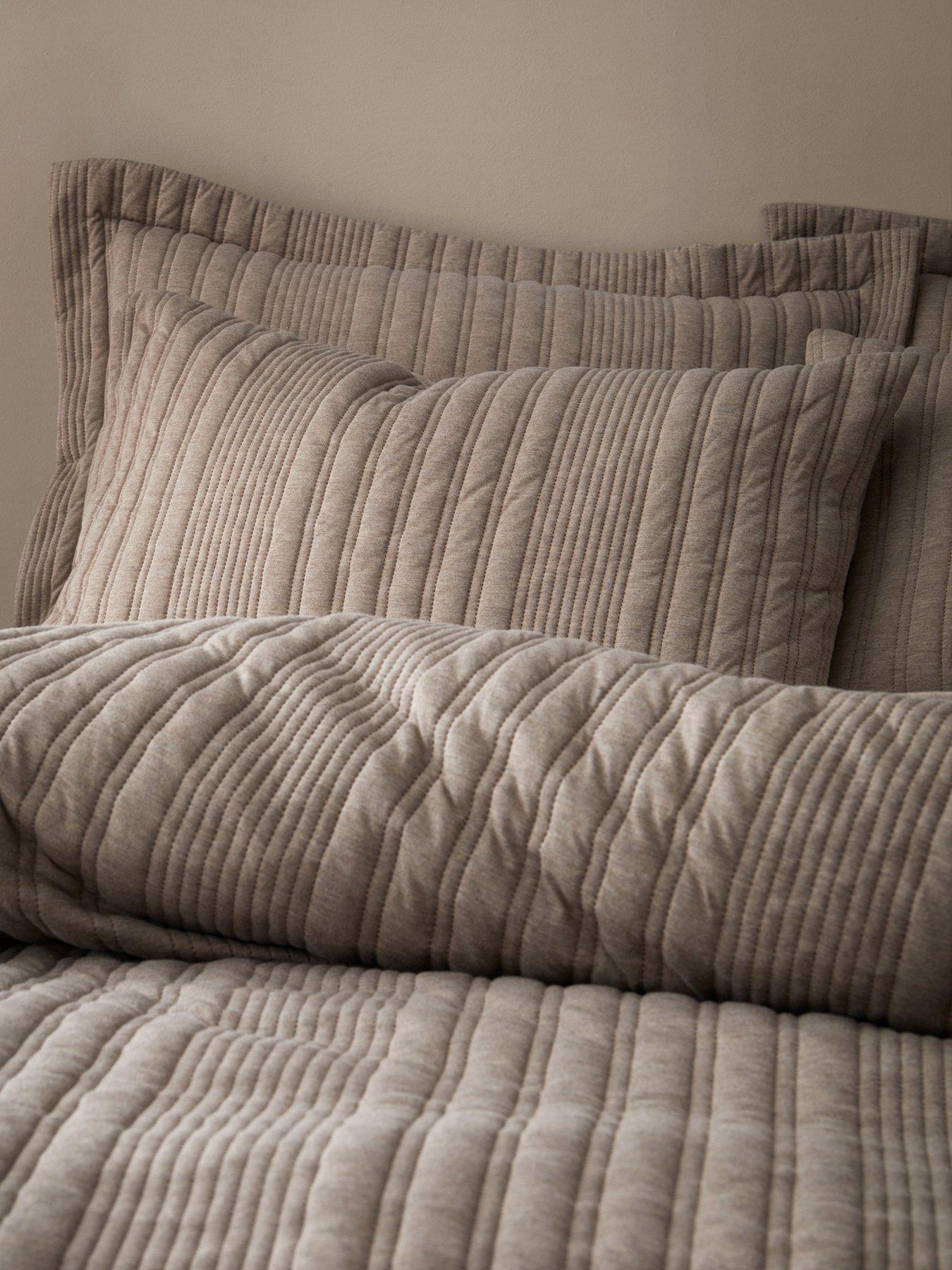 Image 4 of 6 of Pineapple Elephant Tamba Jersey Stripe Duvet Cover Set