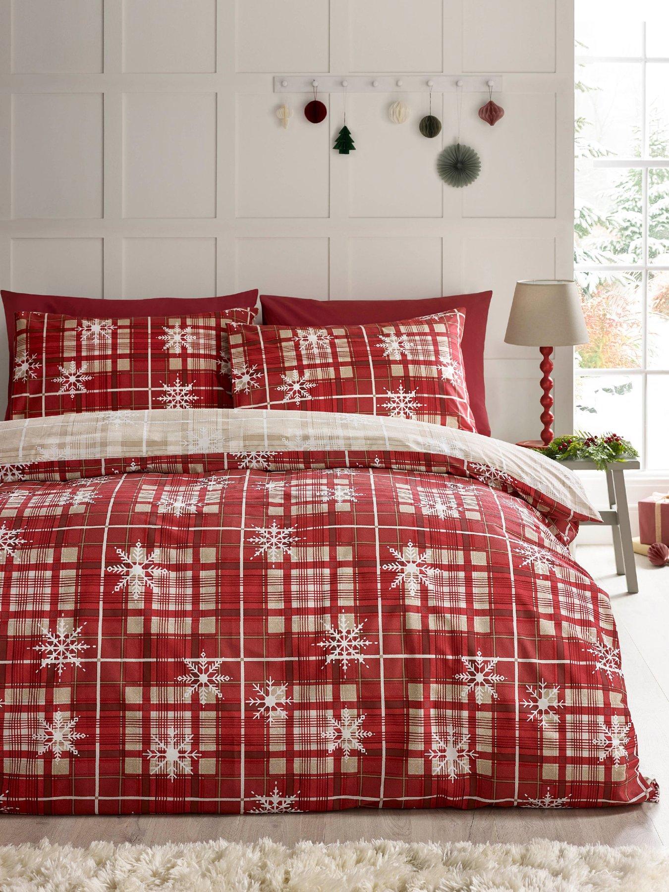 Catherine Lansfield Christmas Scandi Check Duvet Cover Set