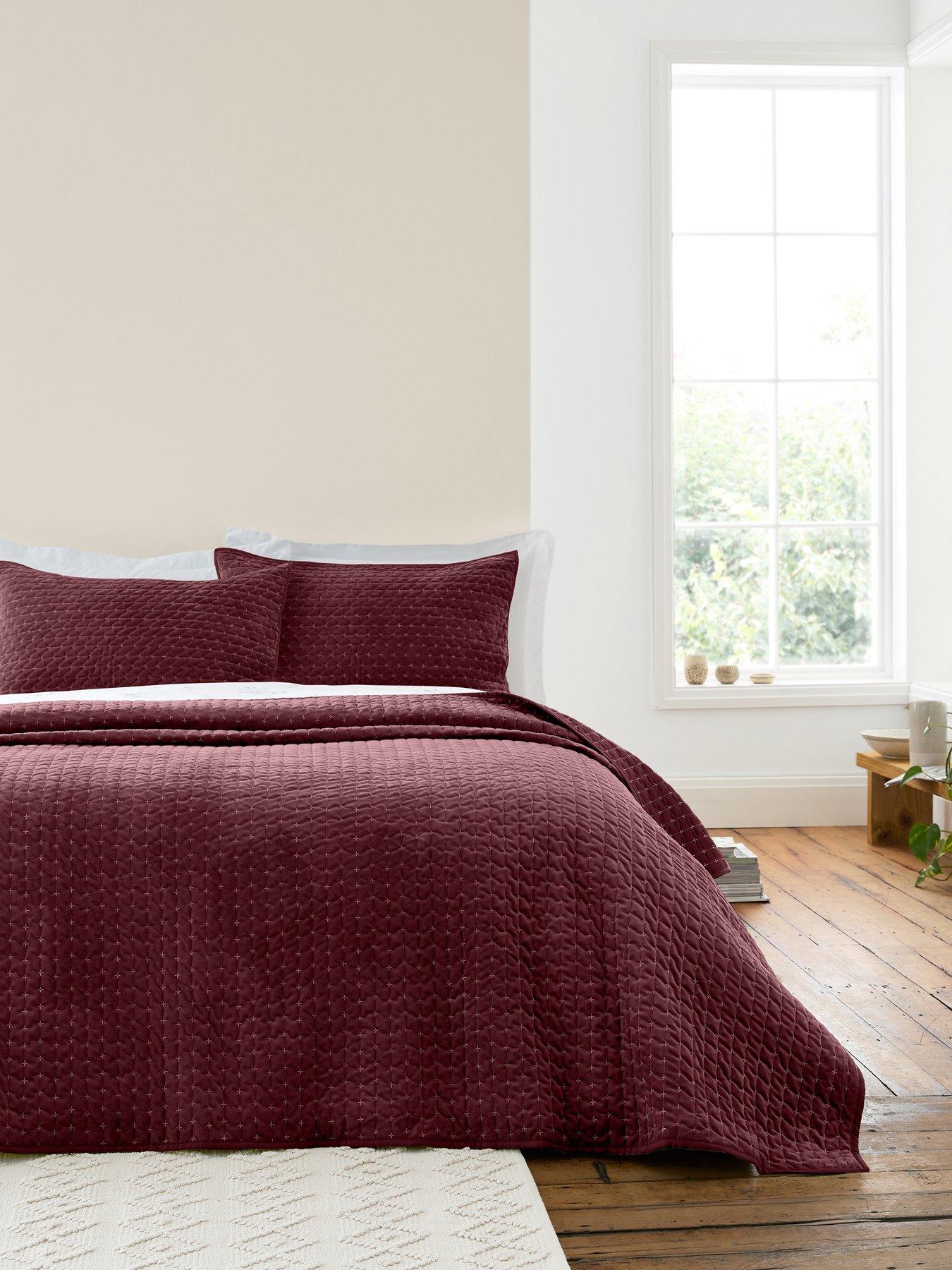 Bianca Attica Velvet Lightly Quilted Bedspread