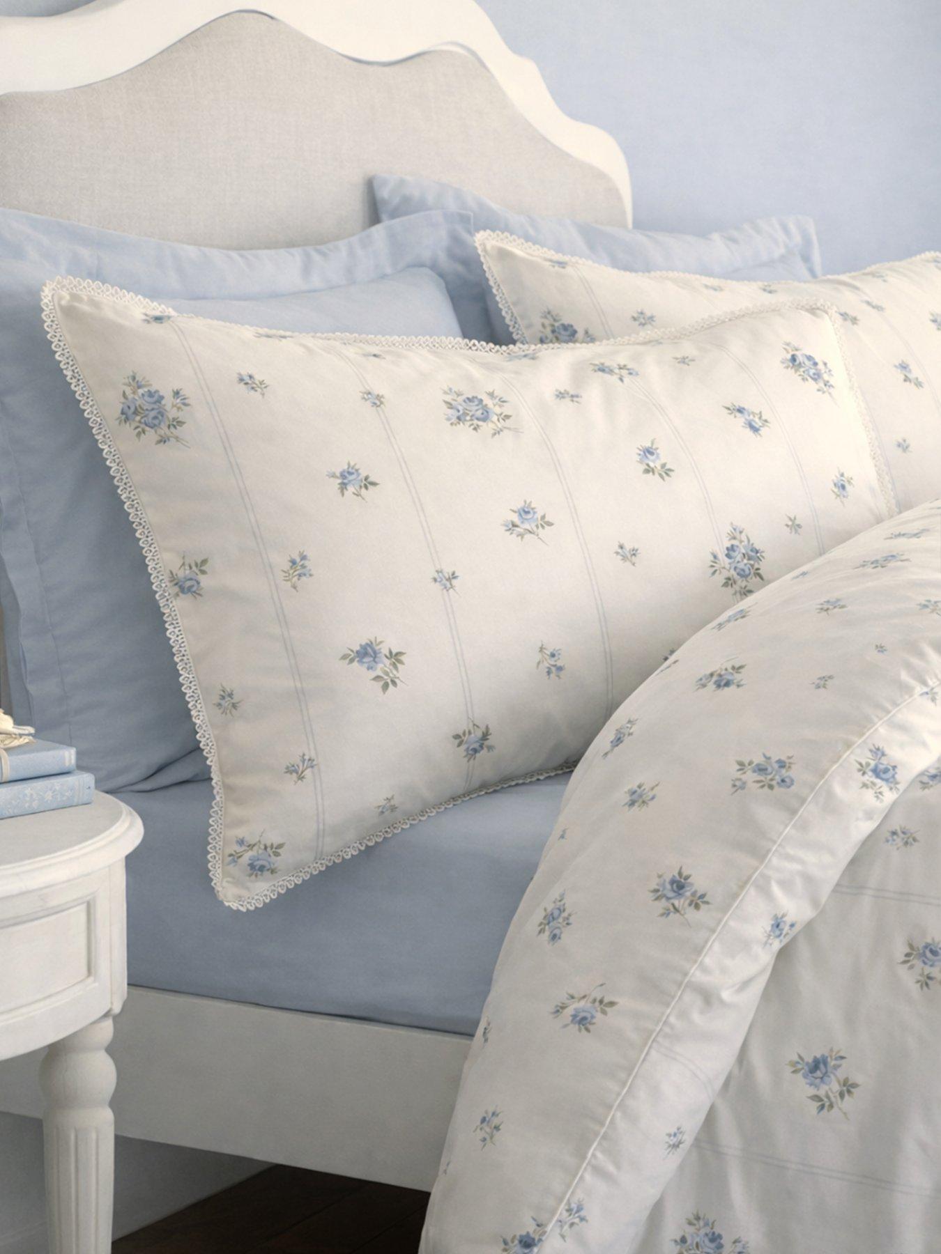 Bianca Vintage Rosebud Lace 100% Cotton 200 Thread Count Duvet Cover Set
