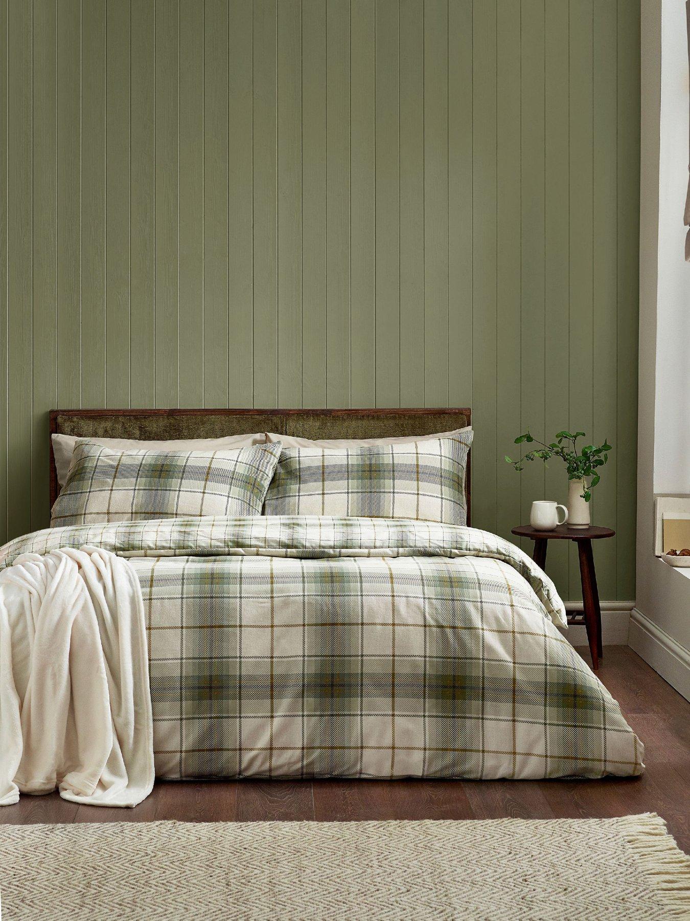 Catherine Lansfield Brushed 100% Cotton Troon Check Duvet Cover Set in Green