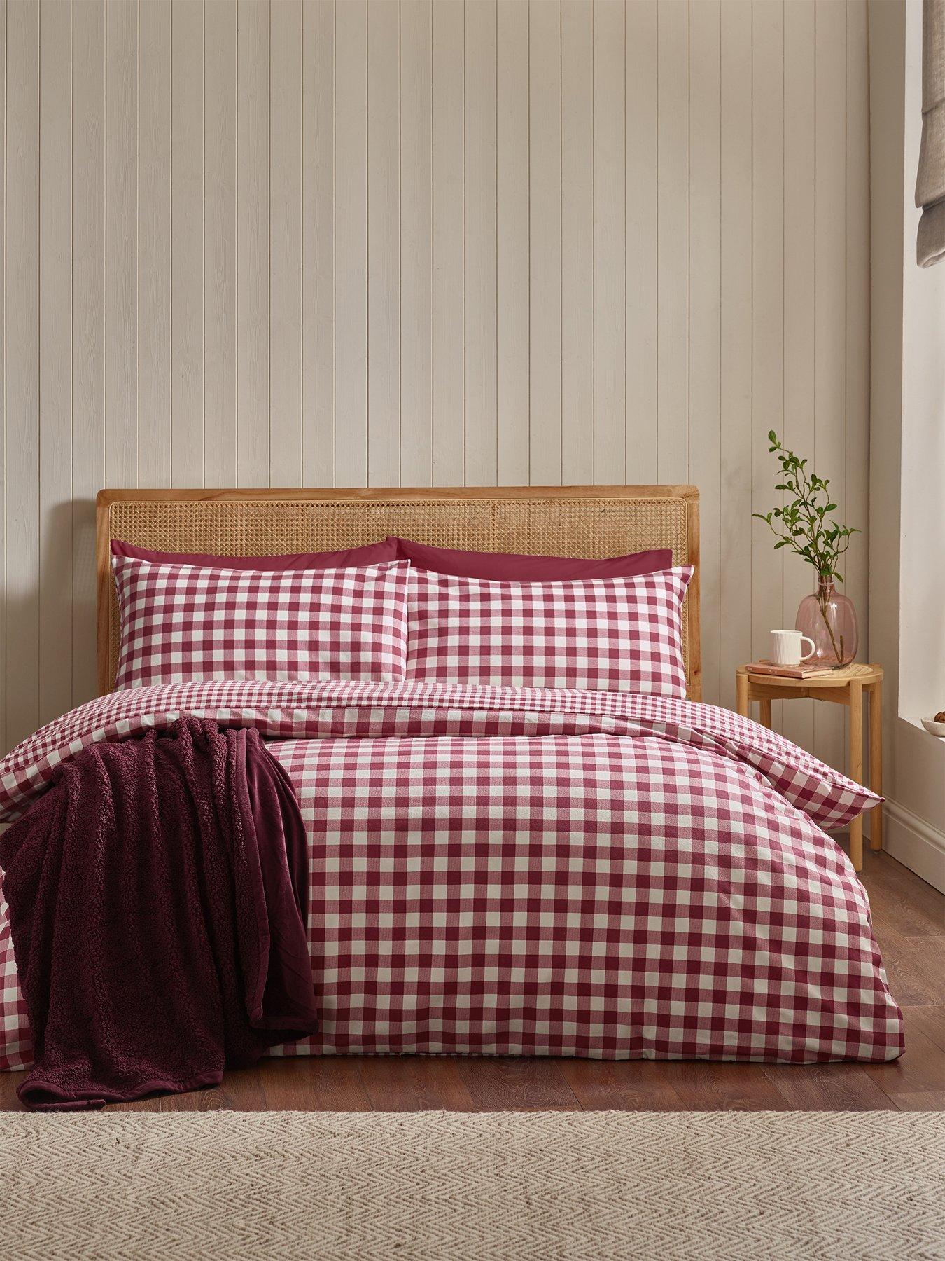 Catherine Lansfield 100% Brushed Cotton Gingham Check Duvet Set Burgundy
