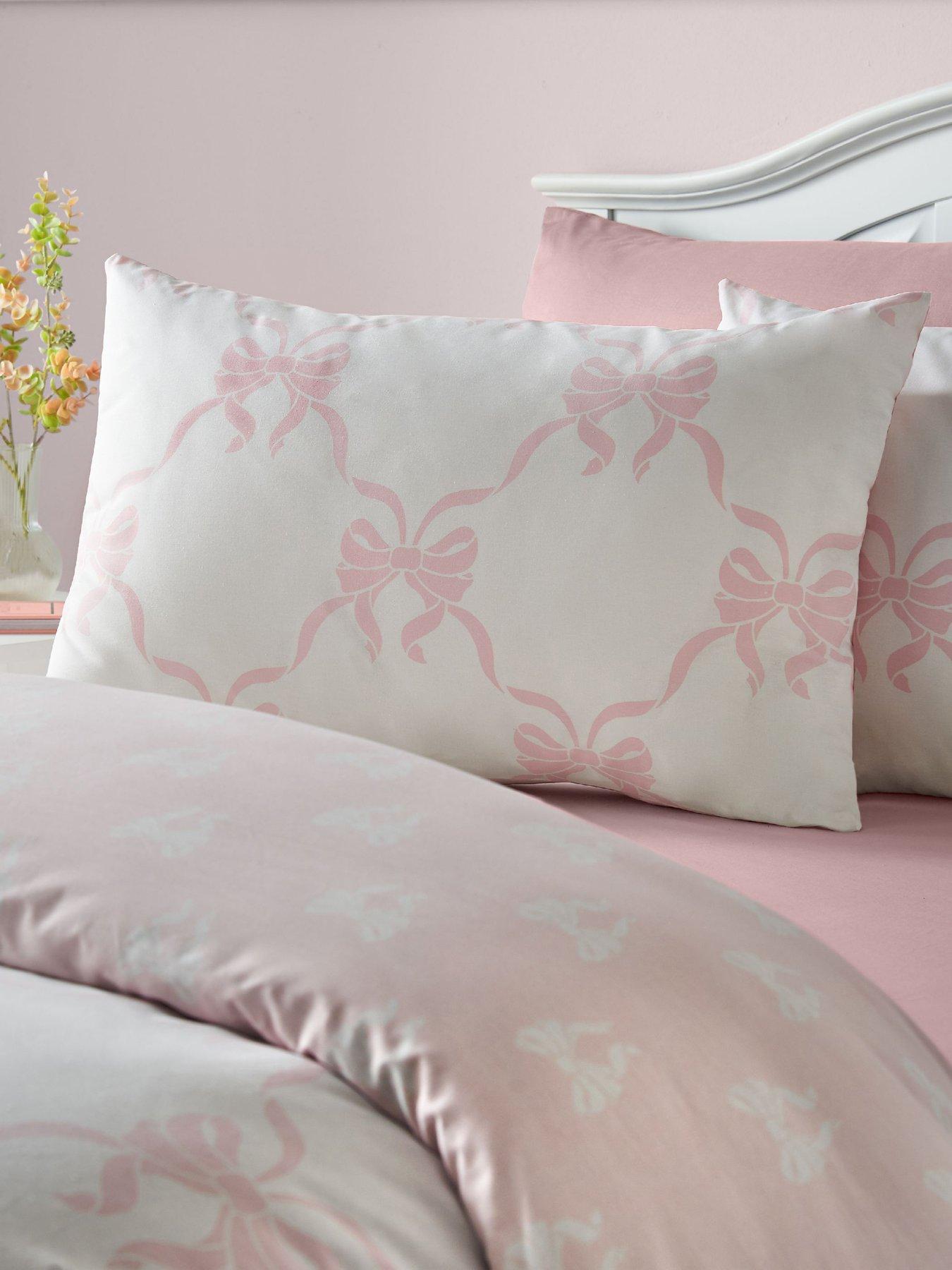 Image 3 of 5 of Catherine Lansfield Pretty Bows Duvet Cover Set