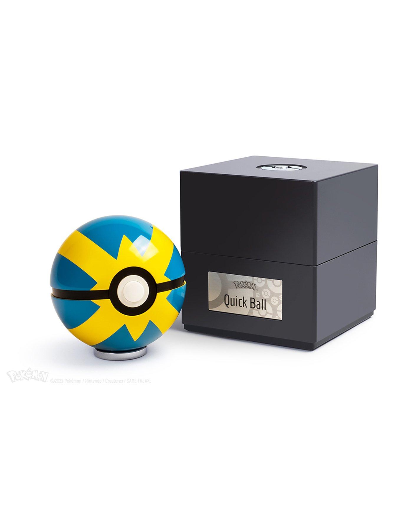 Image 4 of 5 of Pokemon Pokemon Die-Cast Quick Ball Replica