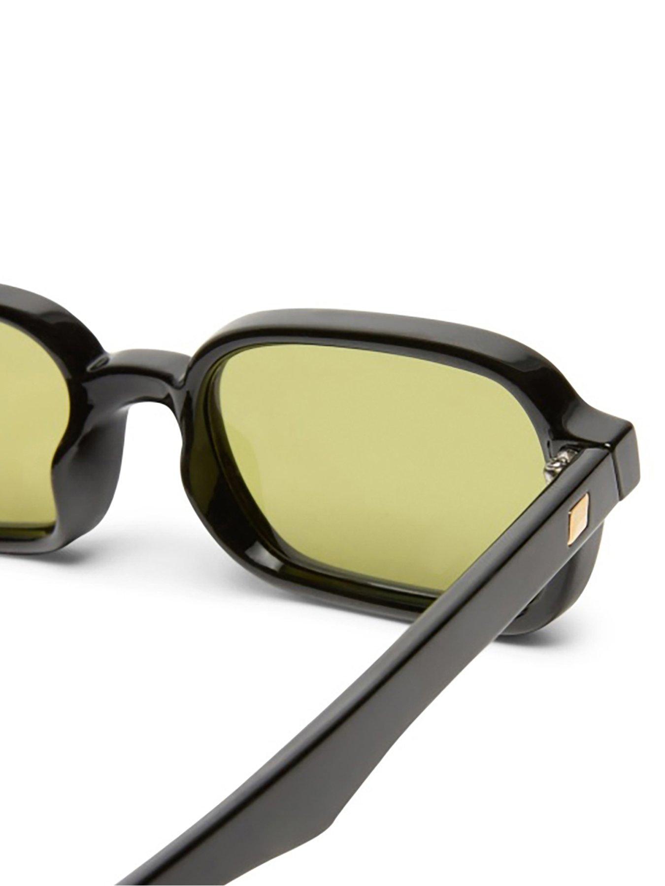 Image 4 of 4 of LE SPECS Pilferer Sunglasses - Black