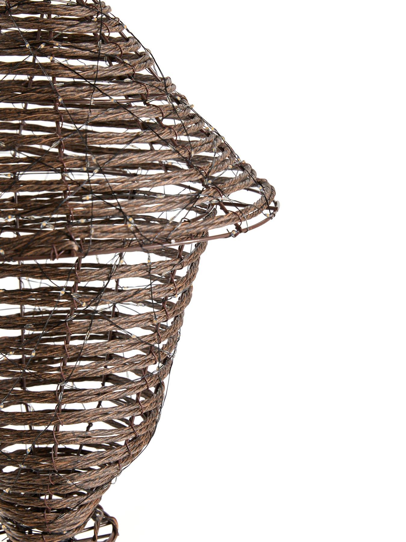 Image 5 of 7 of Festive Lit Faux Rattan Lamp Post Outdoor Christmas Decoration&nbsp;- Warm White