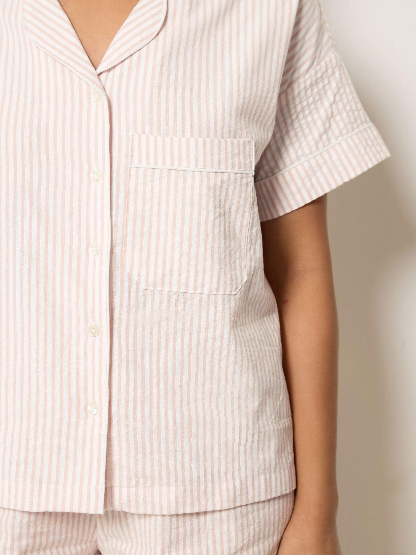 Image 4 of 4 of PixieGirl Petite Stripe Short Pyjama Set - Pink