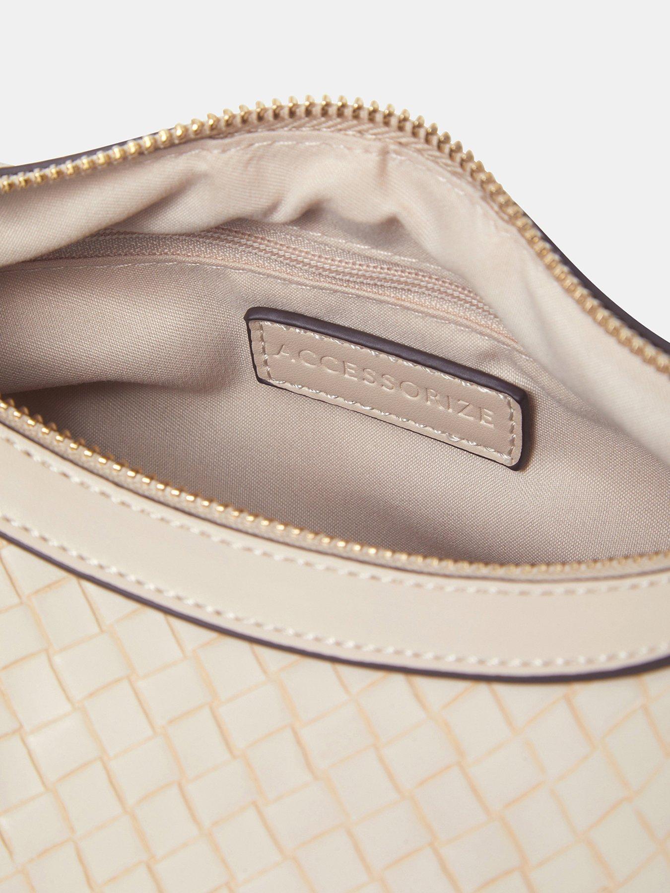 Image 5 of 5 of Accessorize WOVEN HANDHELD
