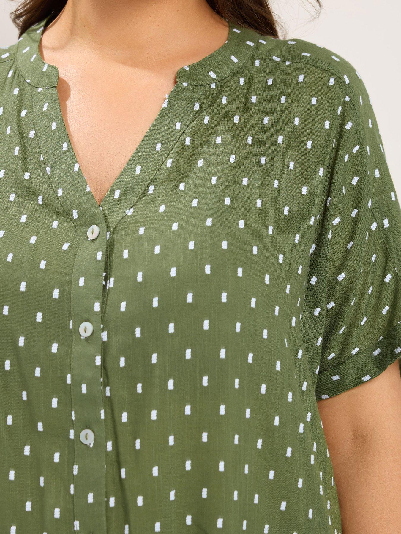Image 4 of 4 of Yours Curve Dobby Notch Neck Blouse - Green