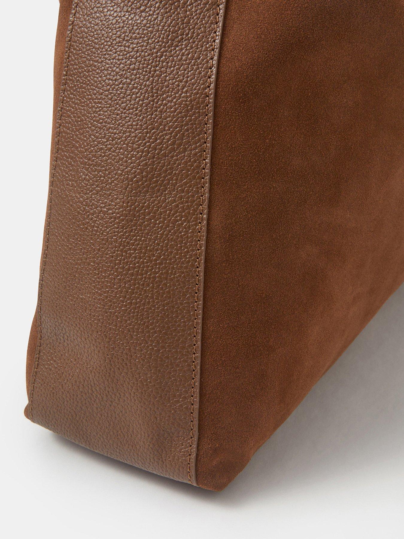 Image 4 of 5 of Accessorize Slouch Shoulder Bag - Brown