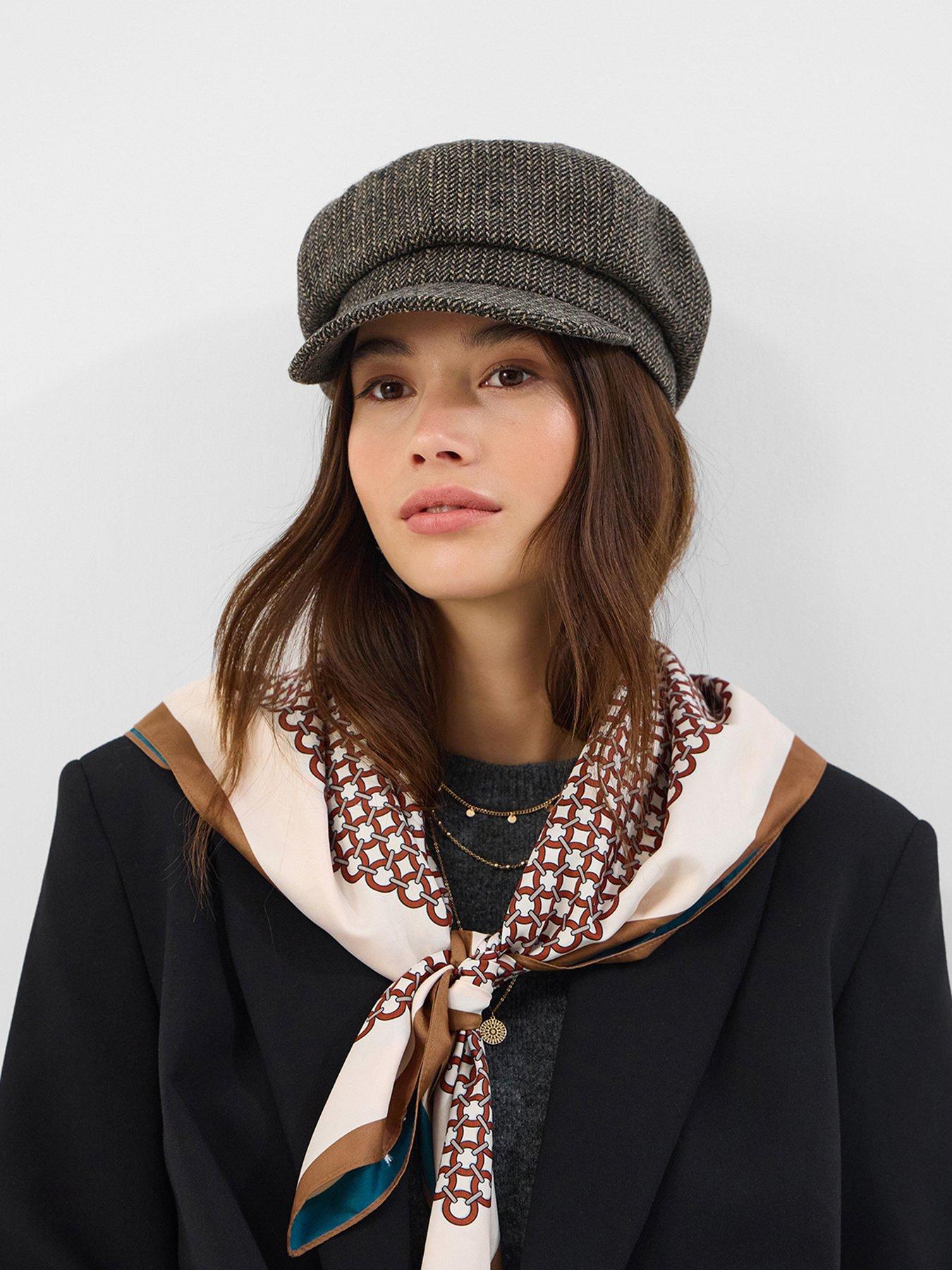 Image 2 of 4 of Accessorize Bakerboy Cap - Grey
