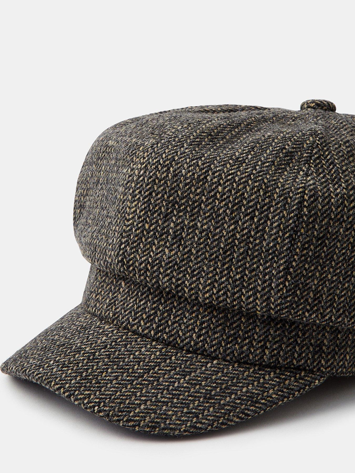 Image 4 of 4 of Accessorize Bakerboy Cap - Grey