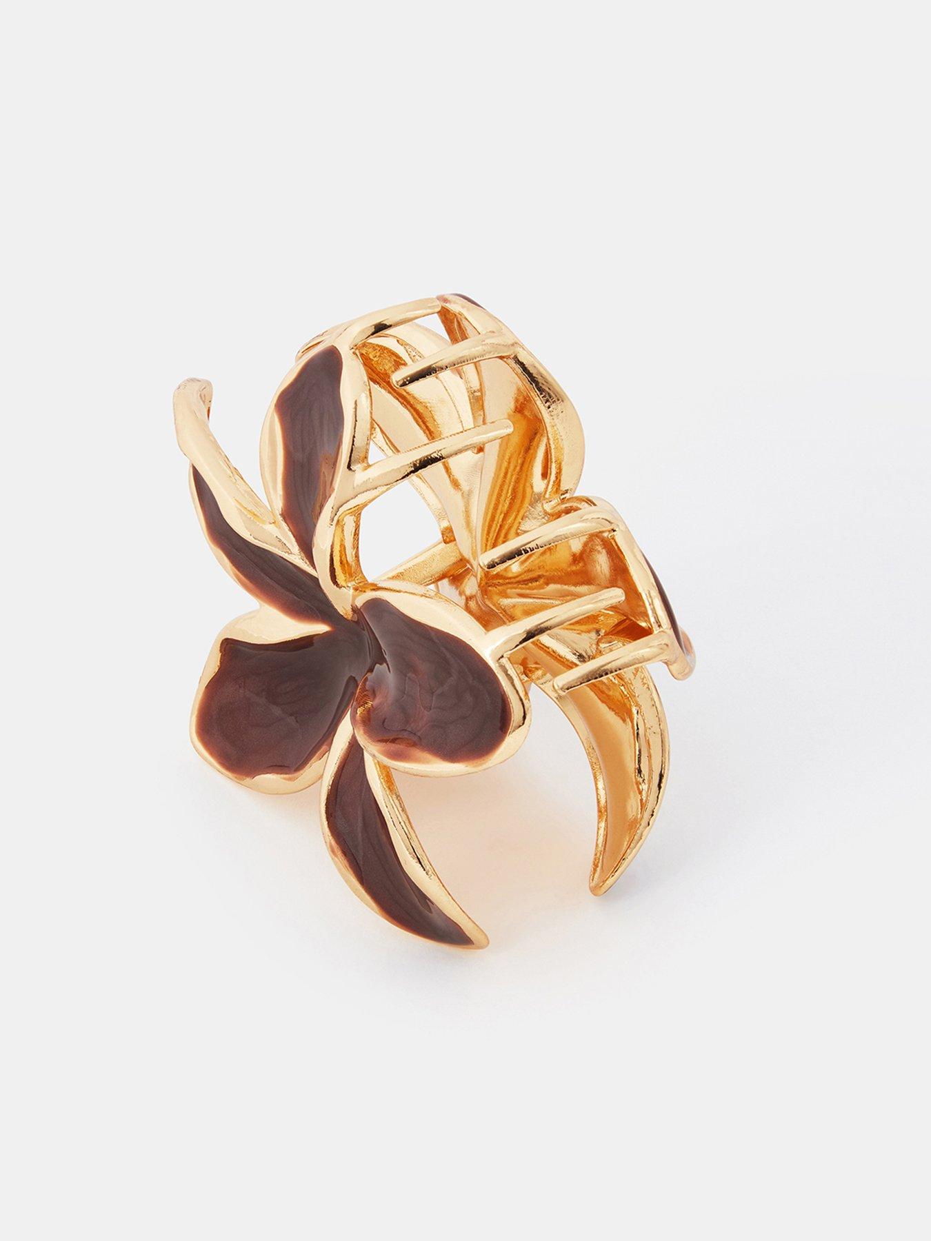 Image 2 of 2 of Accessorize Enamel Flower Claw Hair Clip - Brown