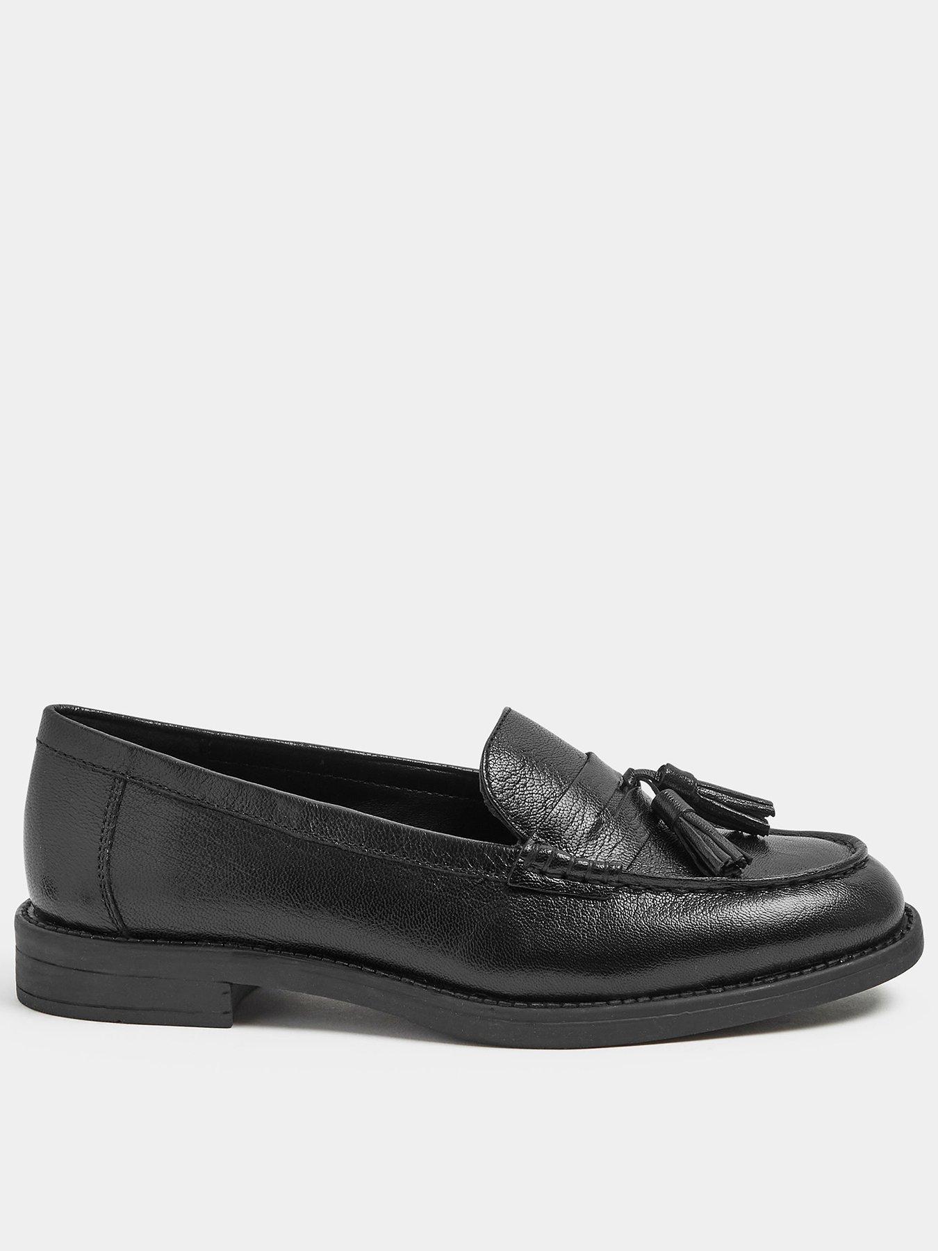 Image 1 of 4 of Yours Extra Wide Fit Tassel Loafers - Black