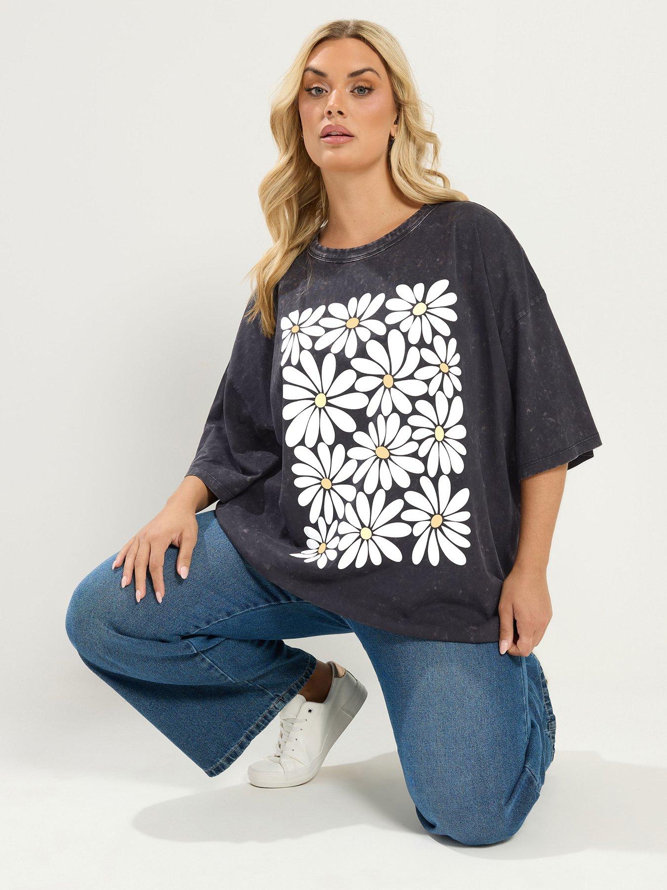 Image 1 of 4 of Yours Curve Placement Boxy T-Shirt - Grey