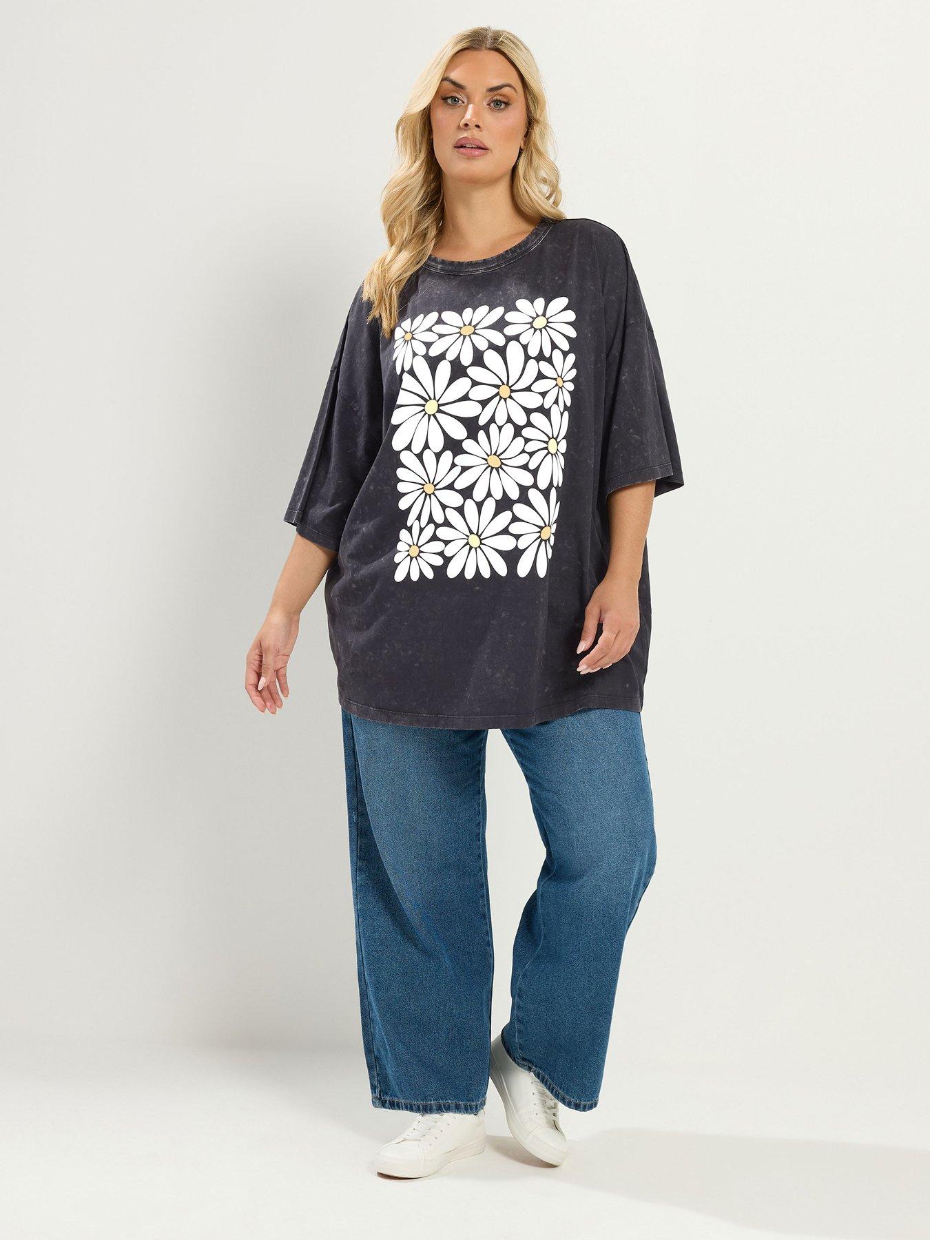 Image 3 of 4 of Yours Curve Placement Boxy T-Shirt - Grey