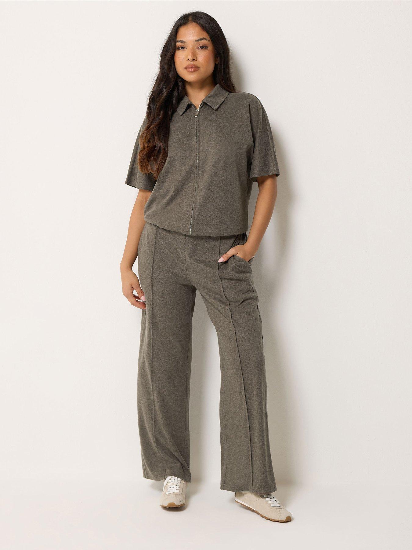 Image 3 of 4 of PixieGirl Petite Brushed Short Sleeve Jacket - Brown