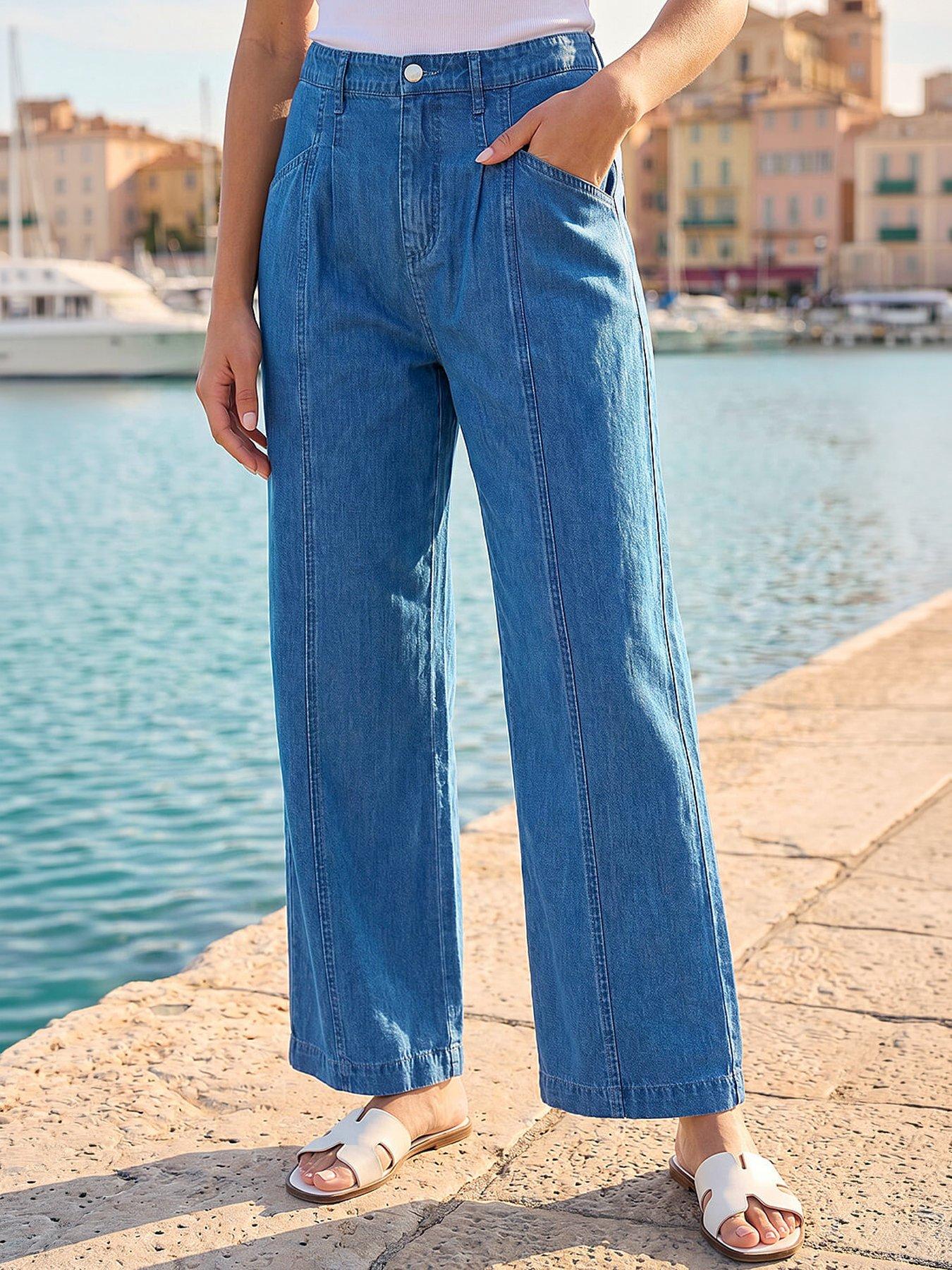 Image 4 of 4 of Roman Petite Stitch Pocket Wide Leg Jeans