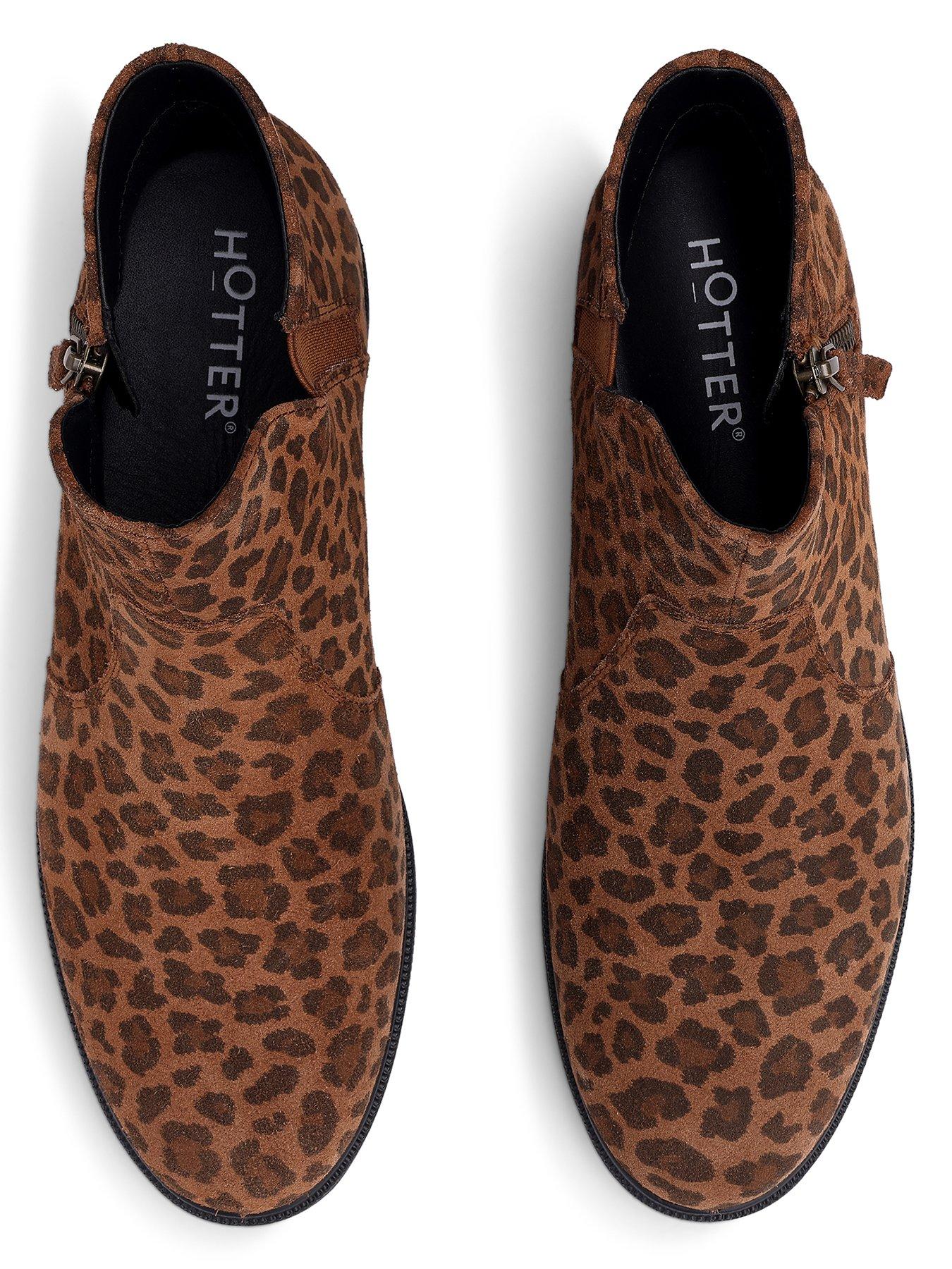 Image 4 of 4 of Hotter Ludlow Wide Fit Zip Boot - Leopard
