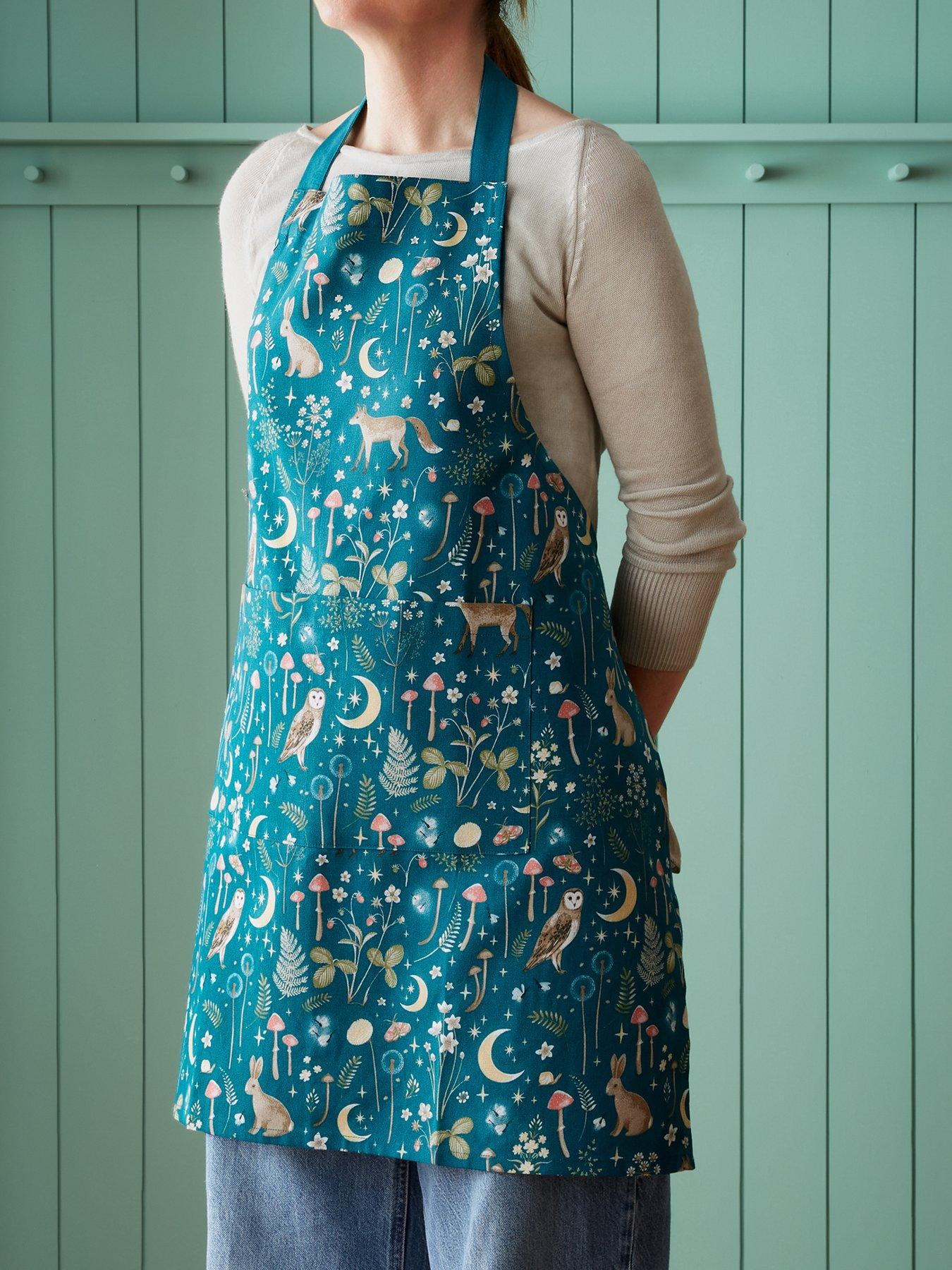 Image 1 of 3 of Catherine Lansfield 100% Cotton Enchanted Twilight Apron