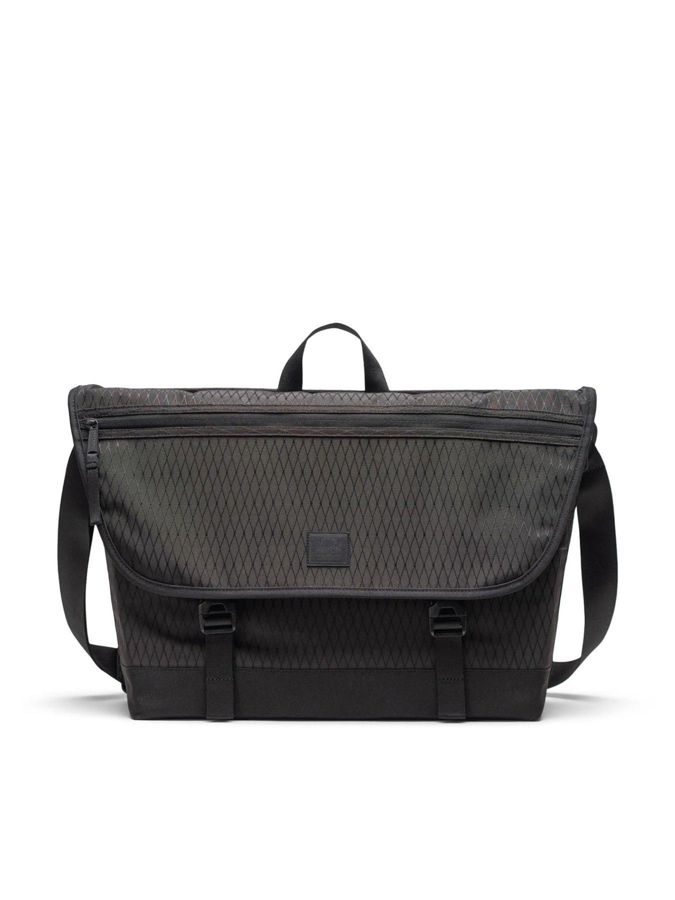 Herschel Cove Messenger Bag - Black
