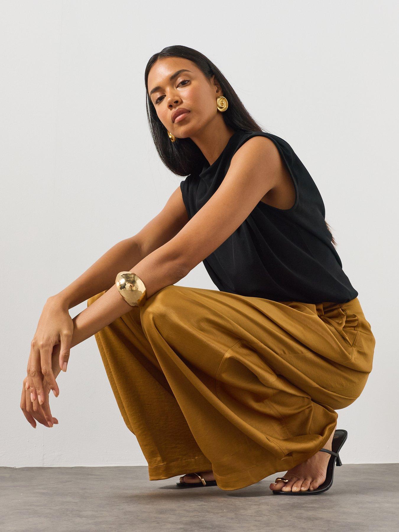 Image 5 of 5 of AllSaints Lola Cocoon Legged Pleated Trousers - Brown