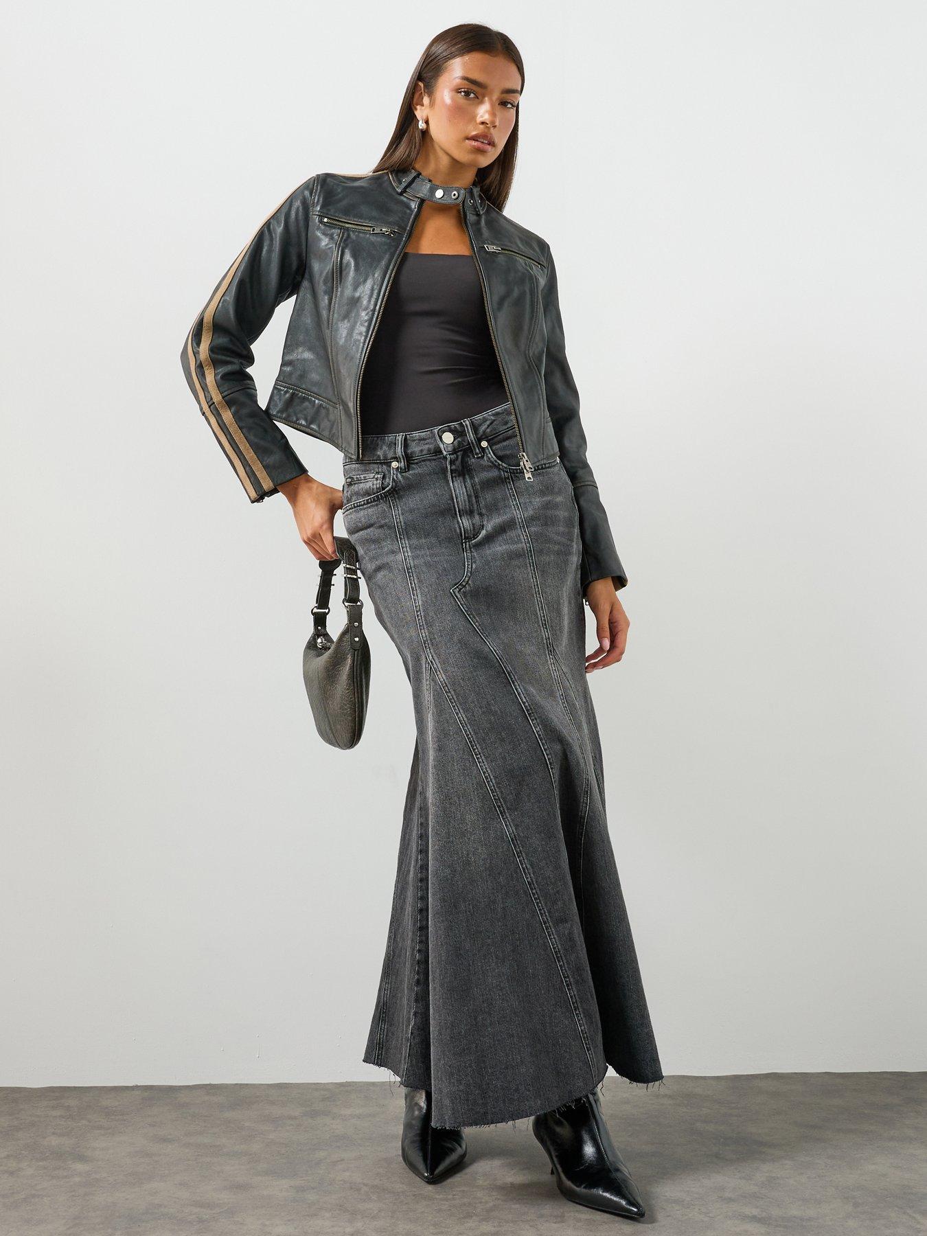 Image 3 of 6 of AllSaints Tiggy Fitted Leather Jacket - Black