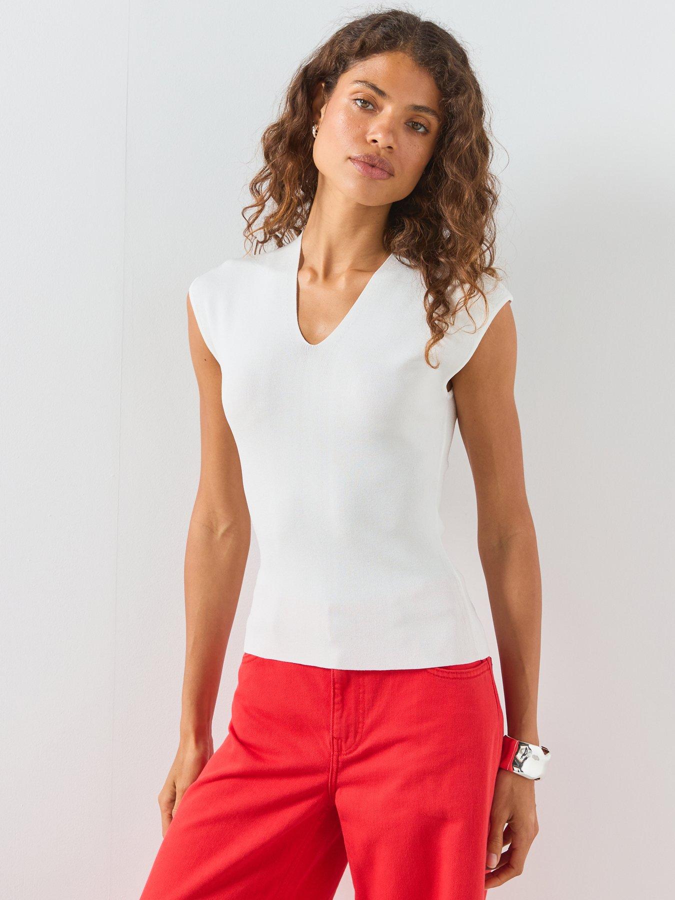 Image 6 of 6 of Mango Fine Knit V-Neck Top - White