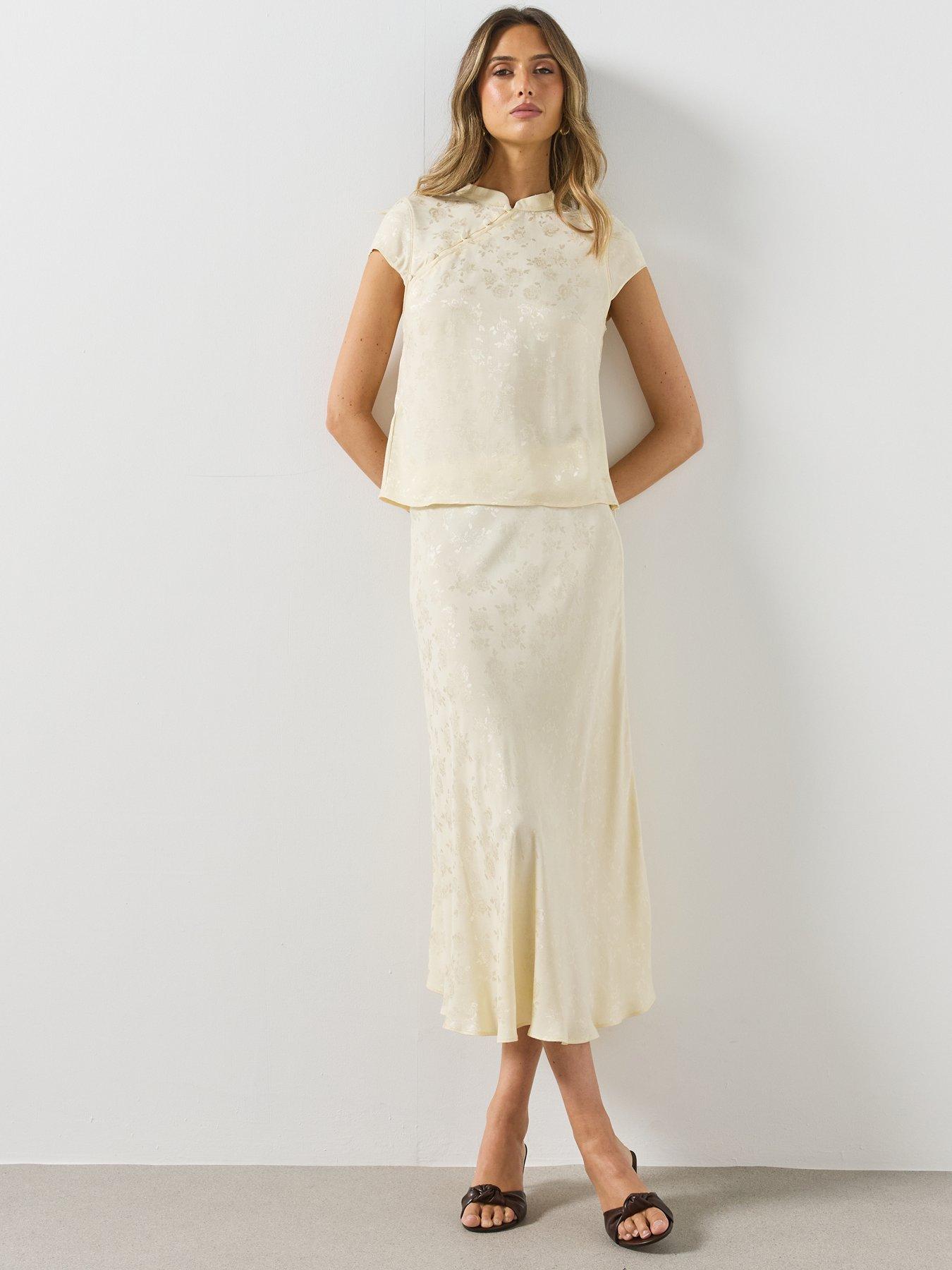 Image 5 of 5 of Mango Womens Jacquard Asymmetric Button Mandarin Collar Blouse - Cream