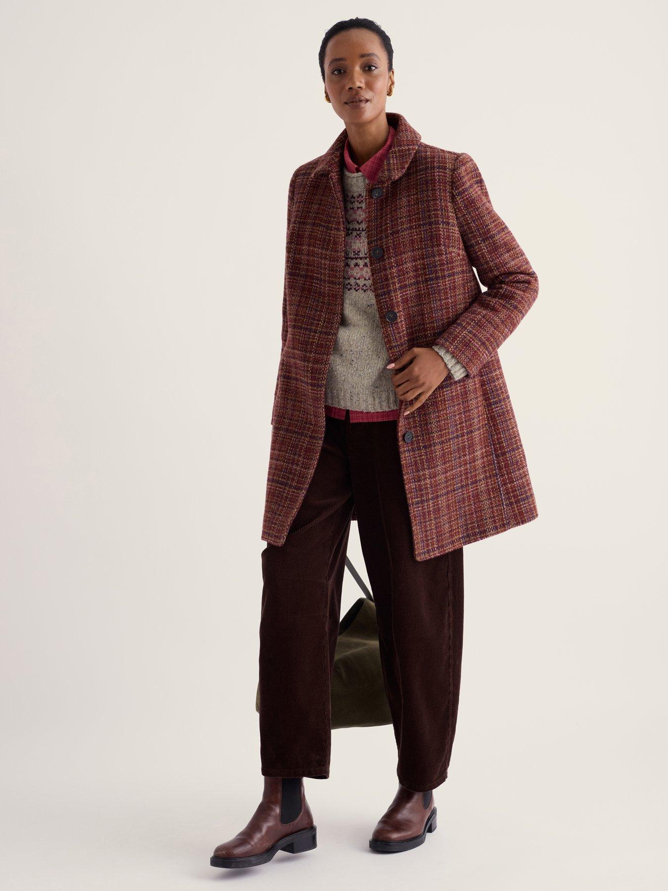 Image 3 of 5 of Seasalt Cornwall Wood Cabin Coat - Multi